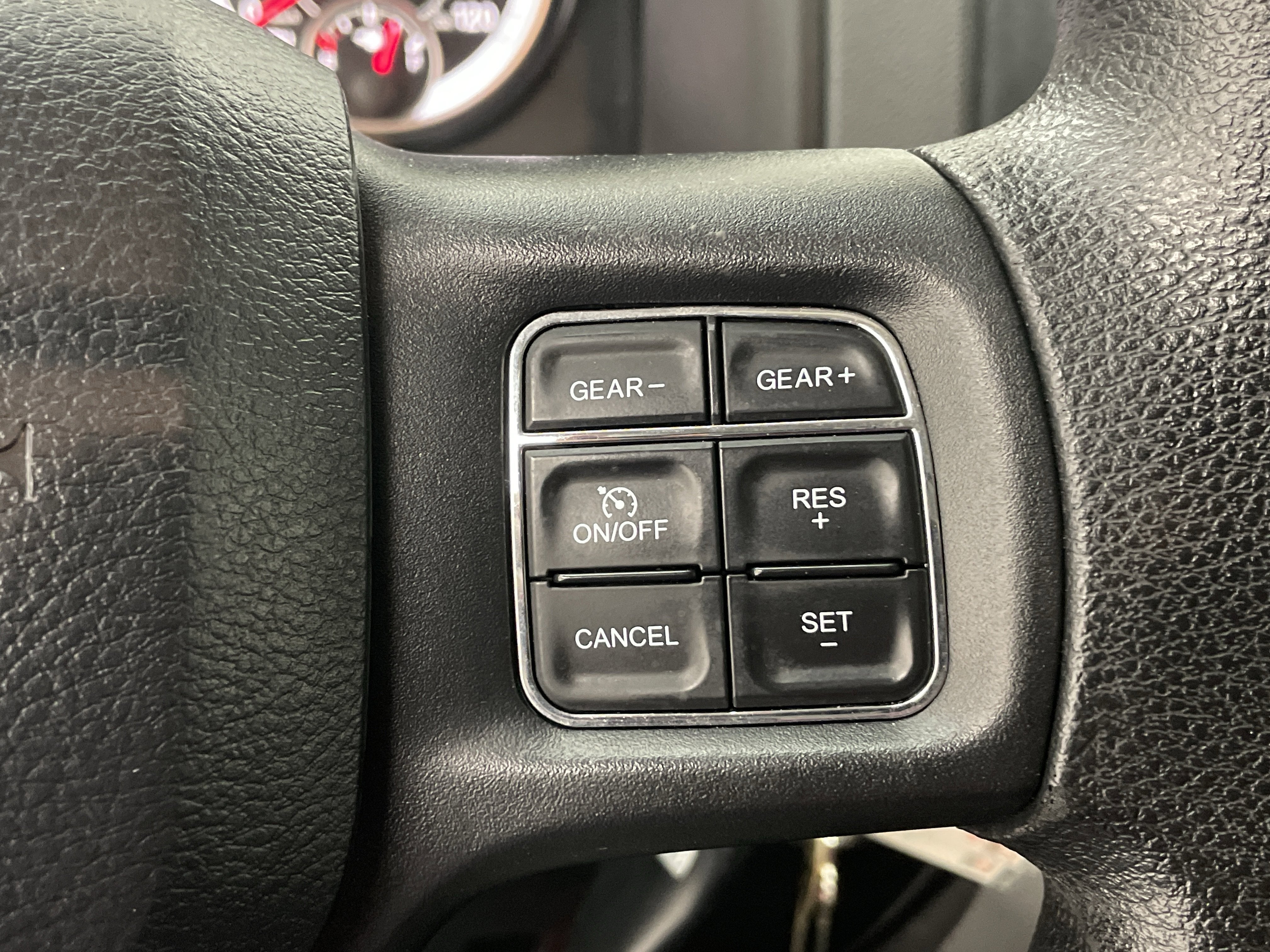 2017 RAM 1500 Express Quad Cab 4x4 6'4" Box