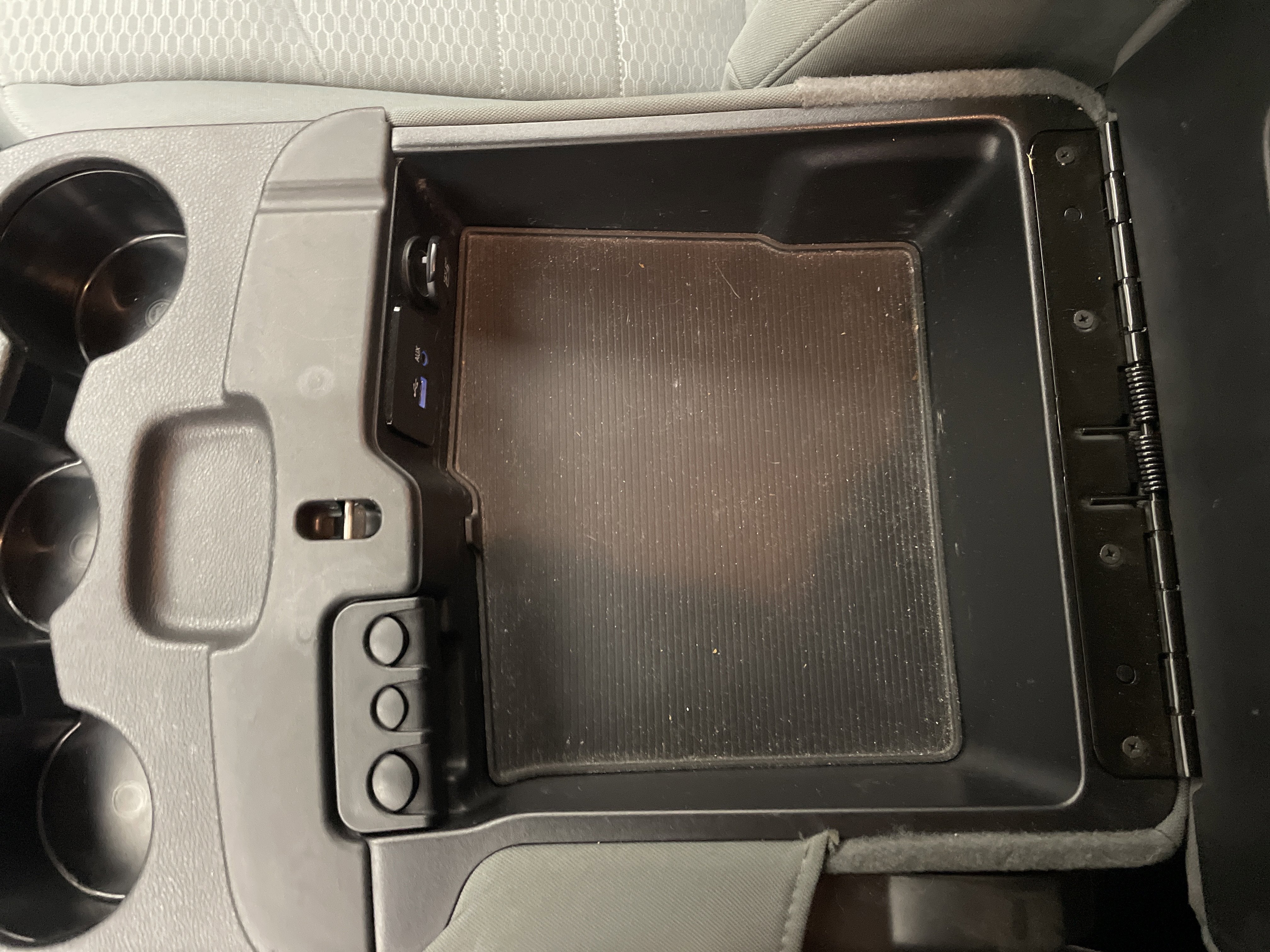 2017 RAM 1500 Express Quad Cab 4x4 6'4" Box