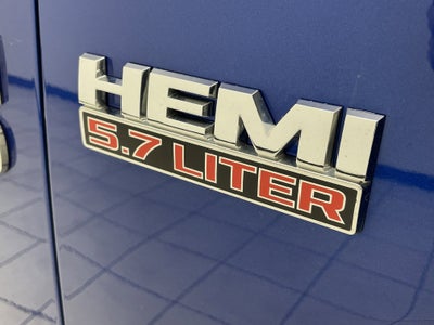 2017 RAM 1500 Express Quad Cab 4x4 6'4" Box