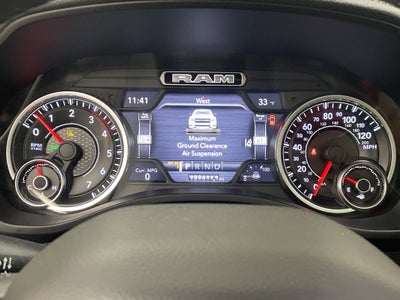 2019 RAM 1500 Laramie Crew Cab 4x4 5'7" Box