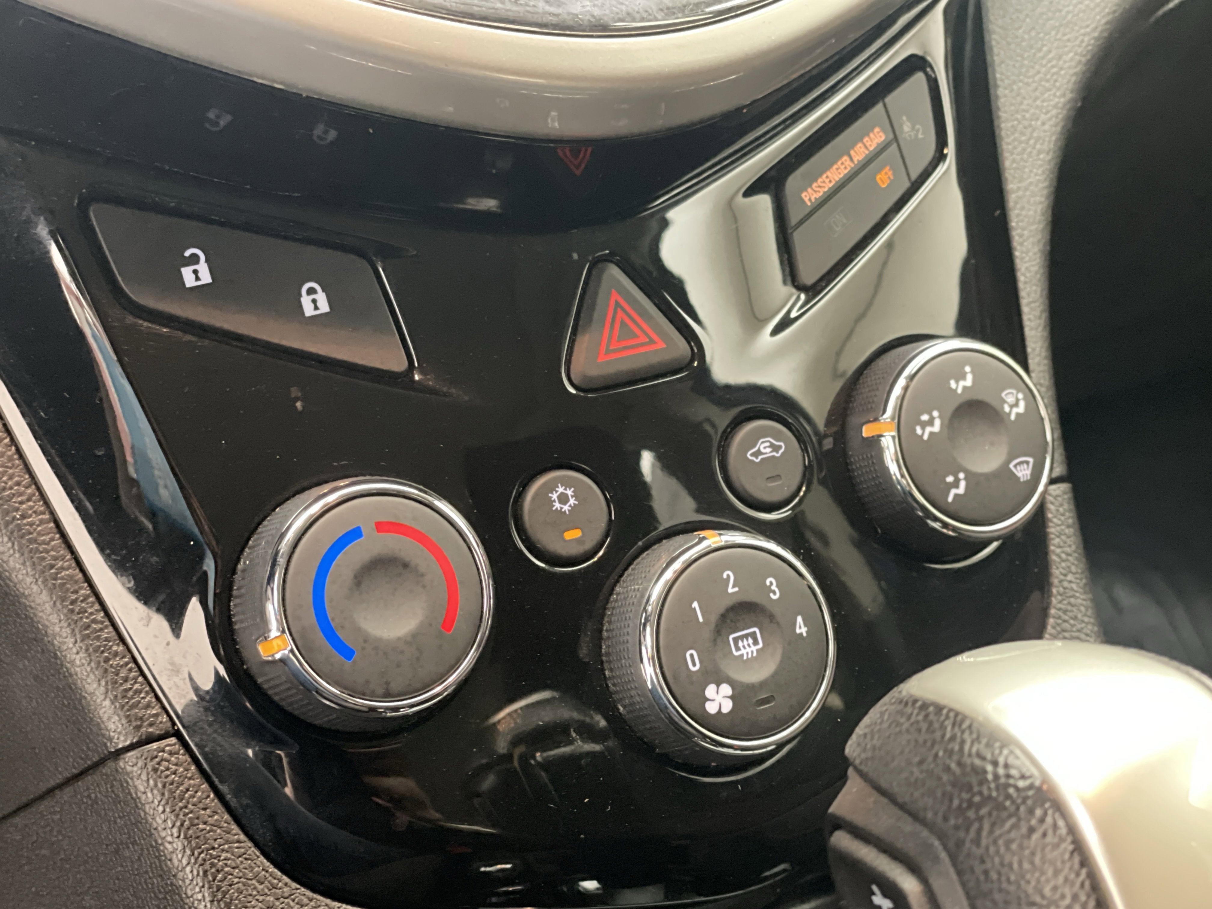 2018 Chevrolet Sonic LT