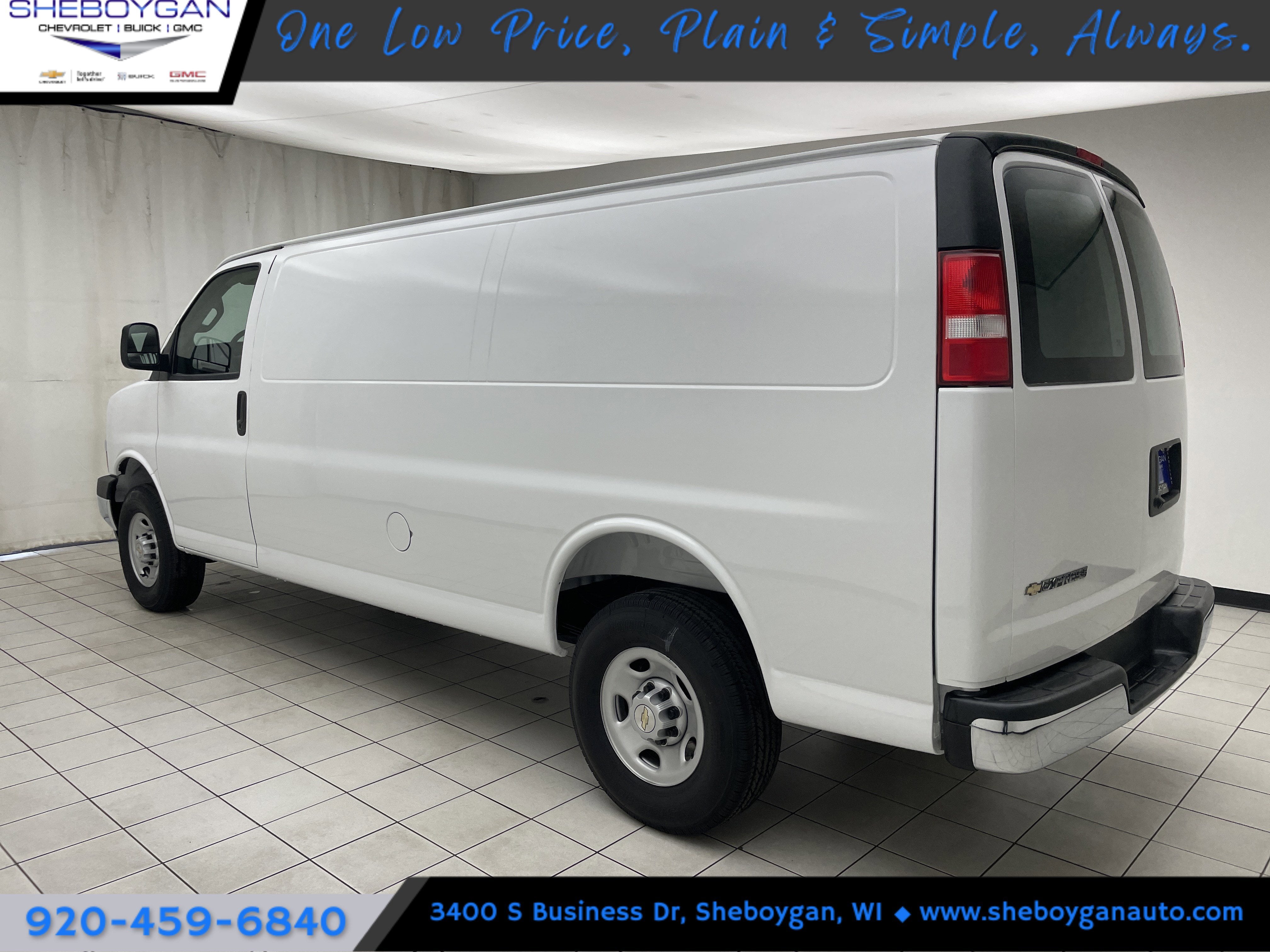 2025 Chevrolet Express Cargo WT