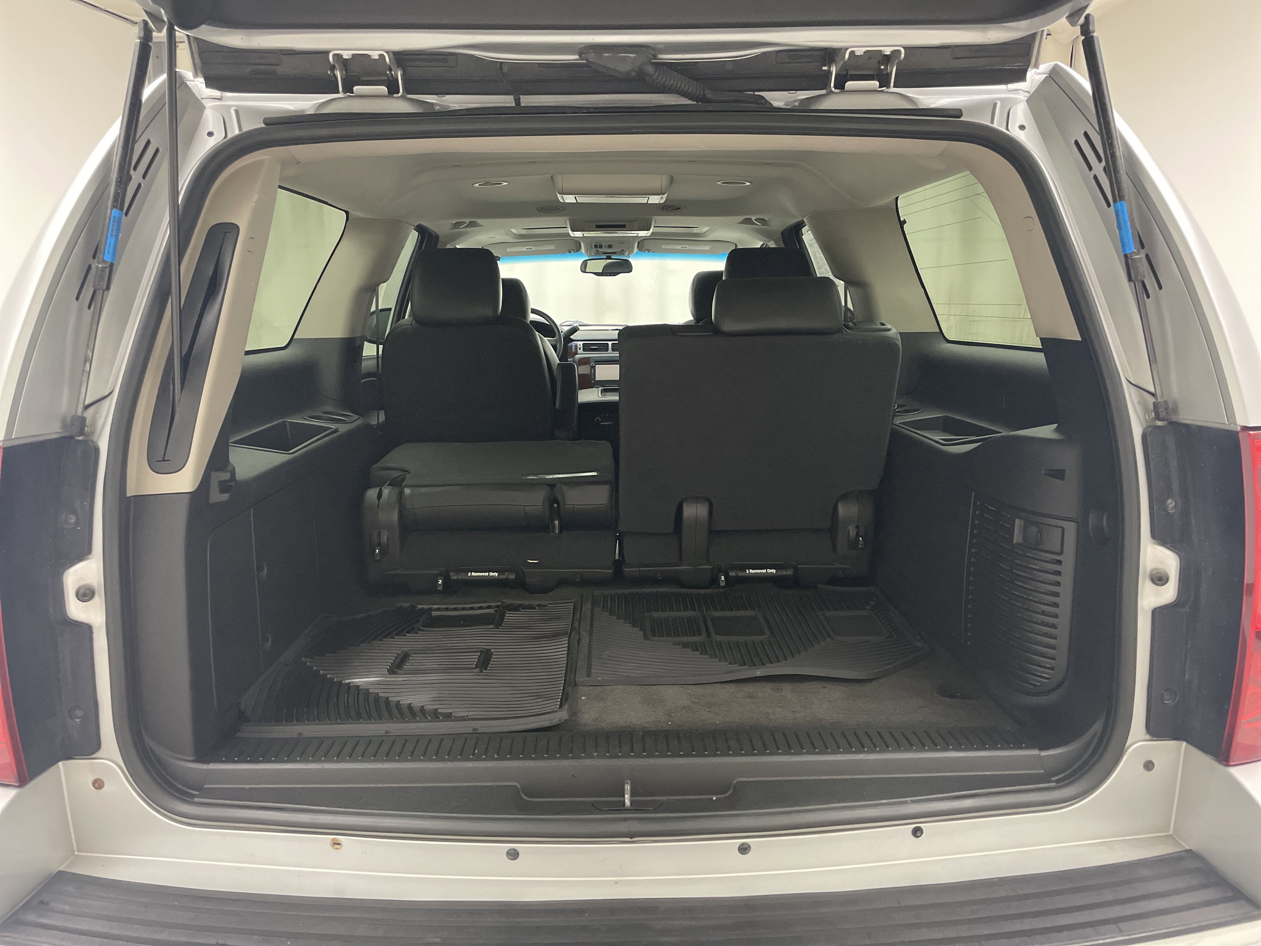 2013 Chevrolet Suburban LTZ