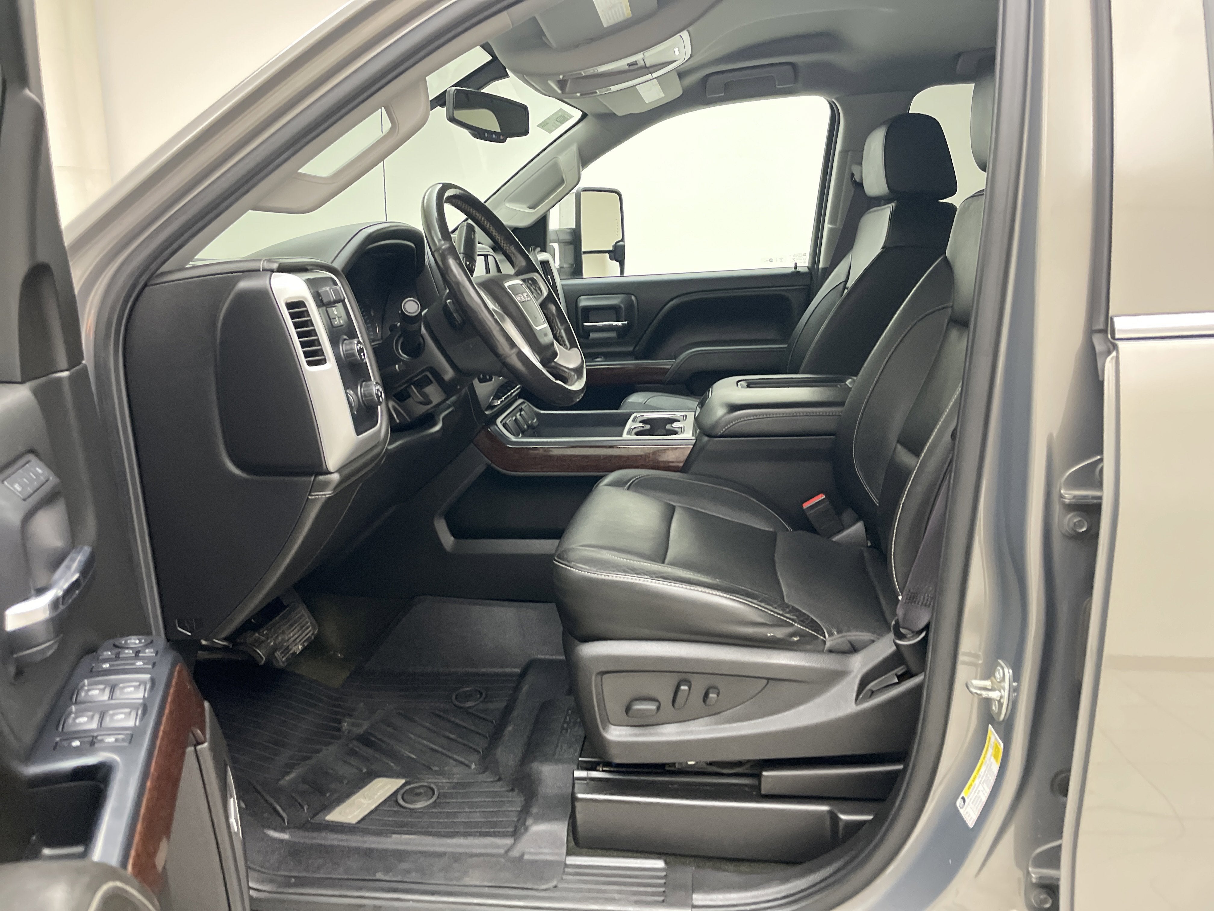 2017 GMC Sierra 2500 HD SLT