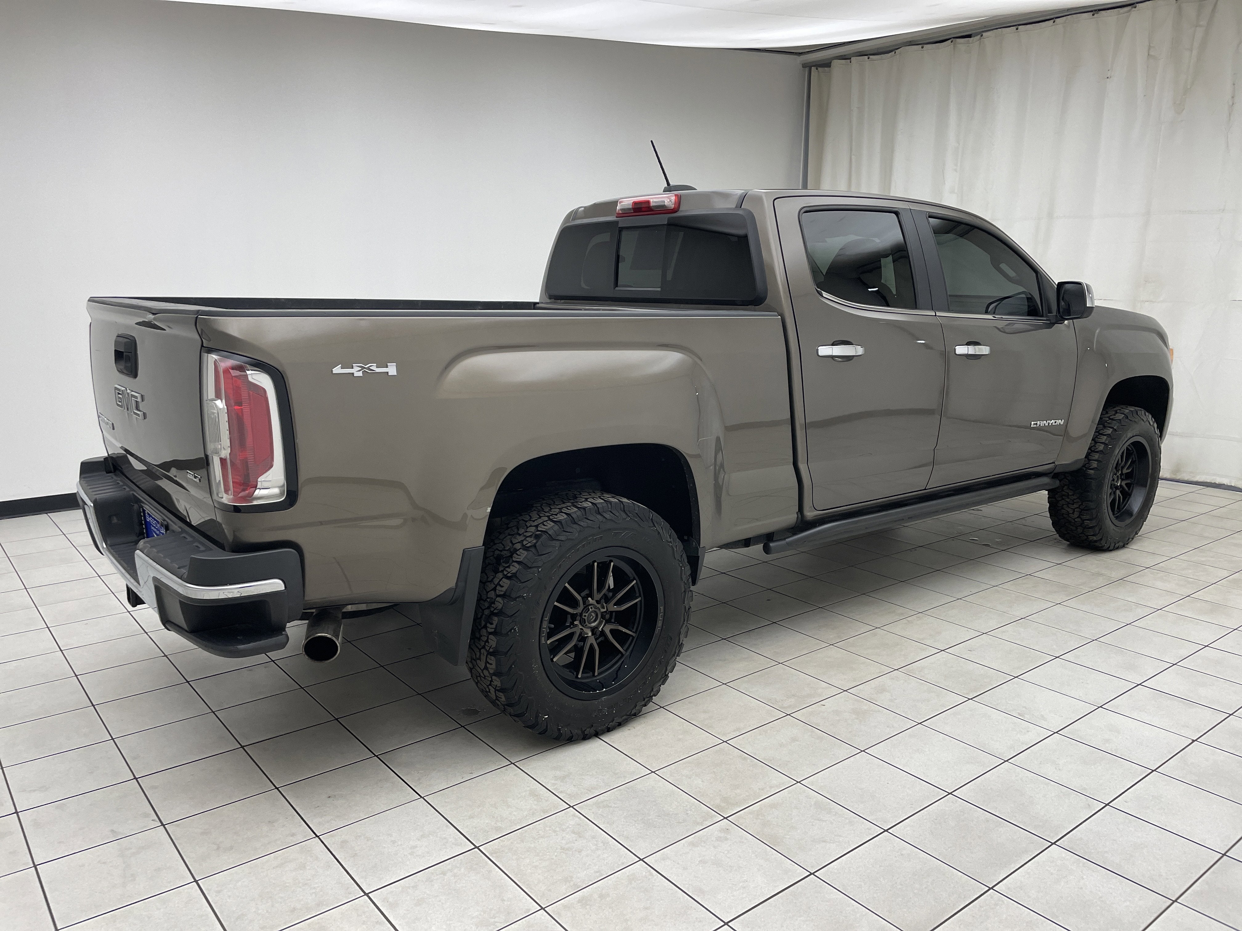 2015 GMC Canyon 4WD SLT