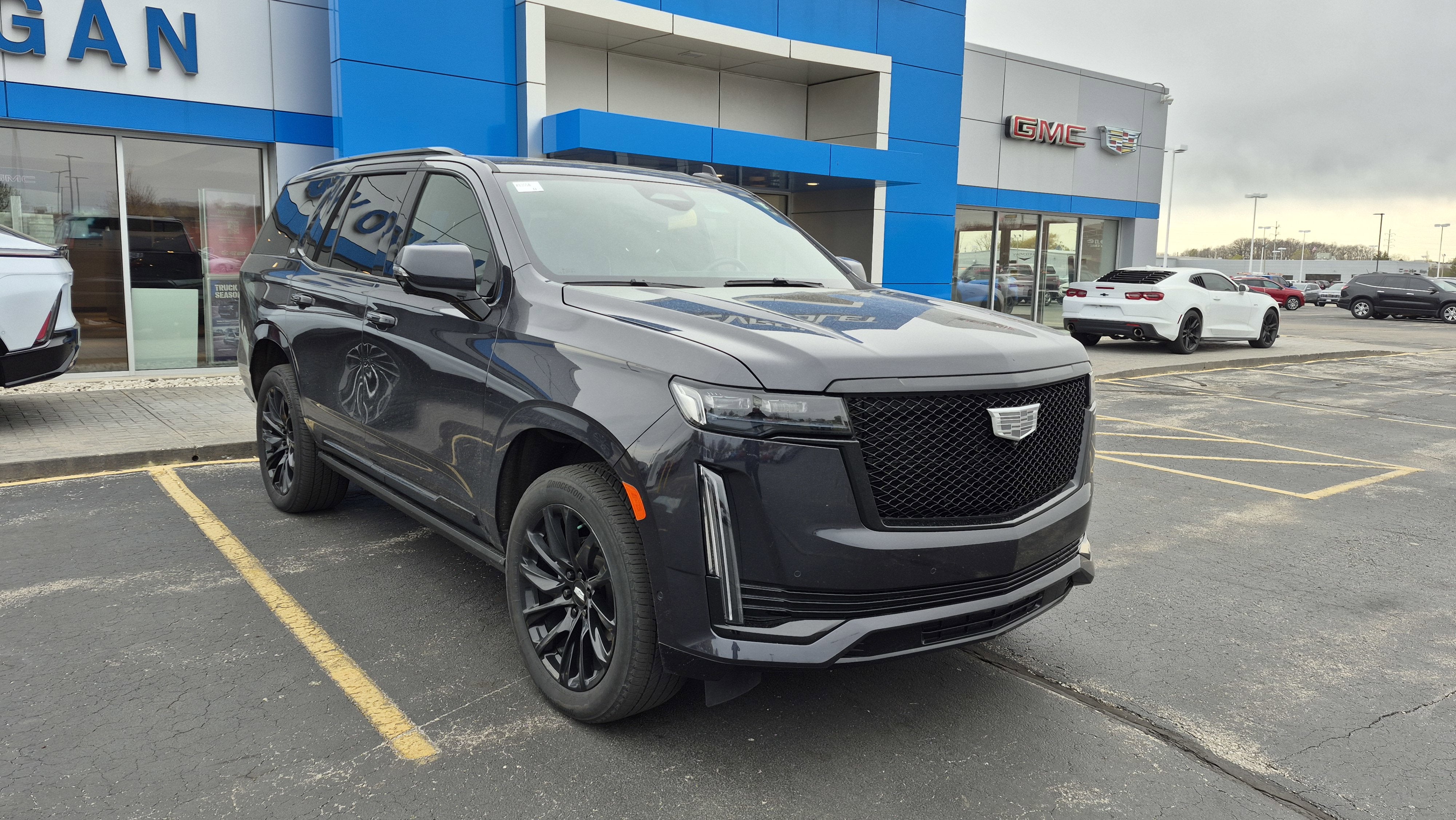 2024 Cadillac Escalade Sport