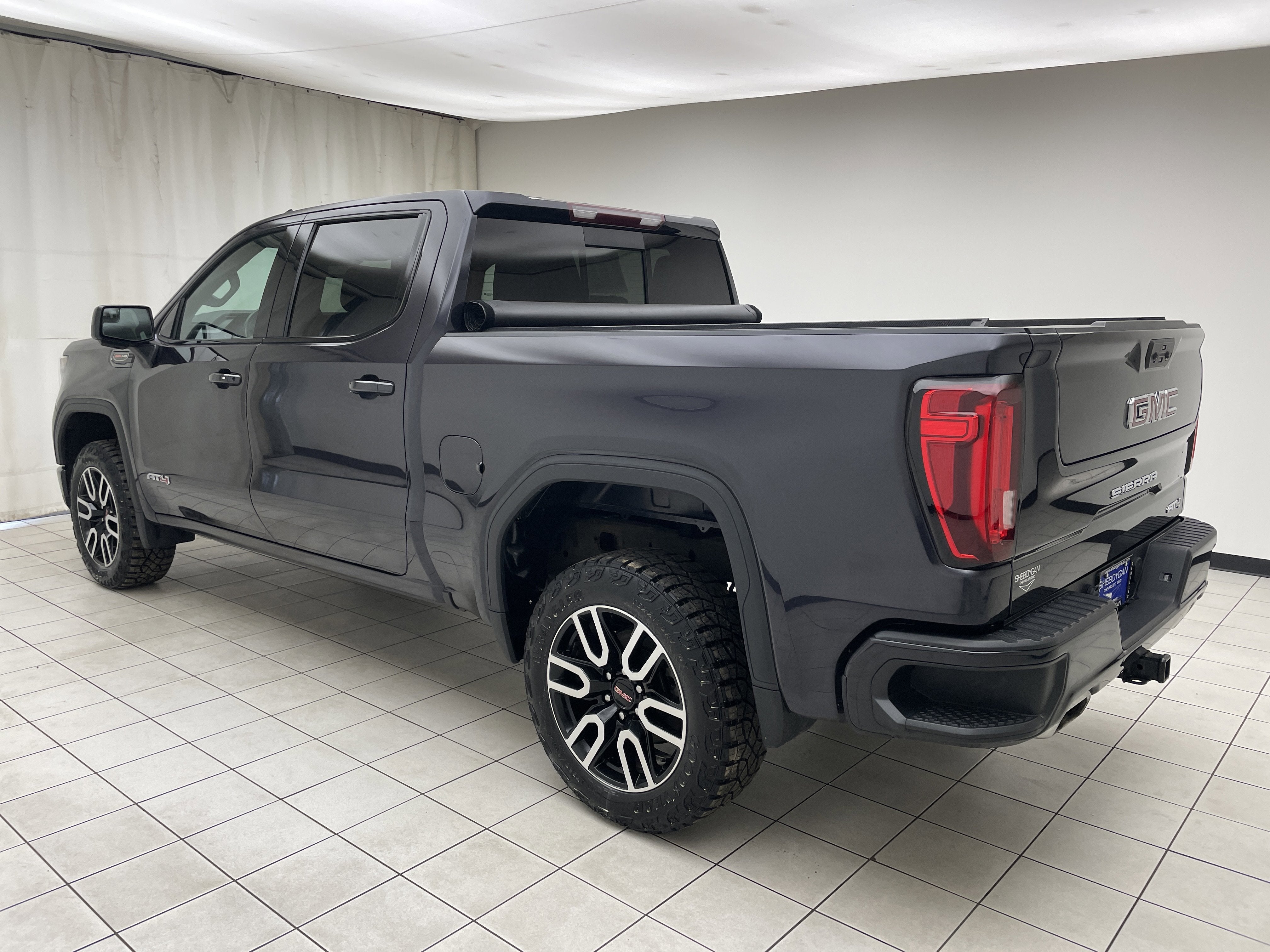 2022 GMC Sierra 1500 AT4
