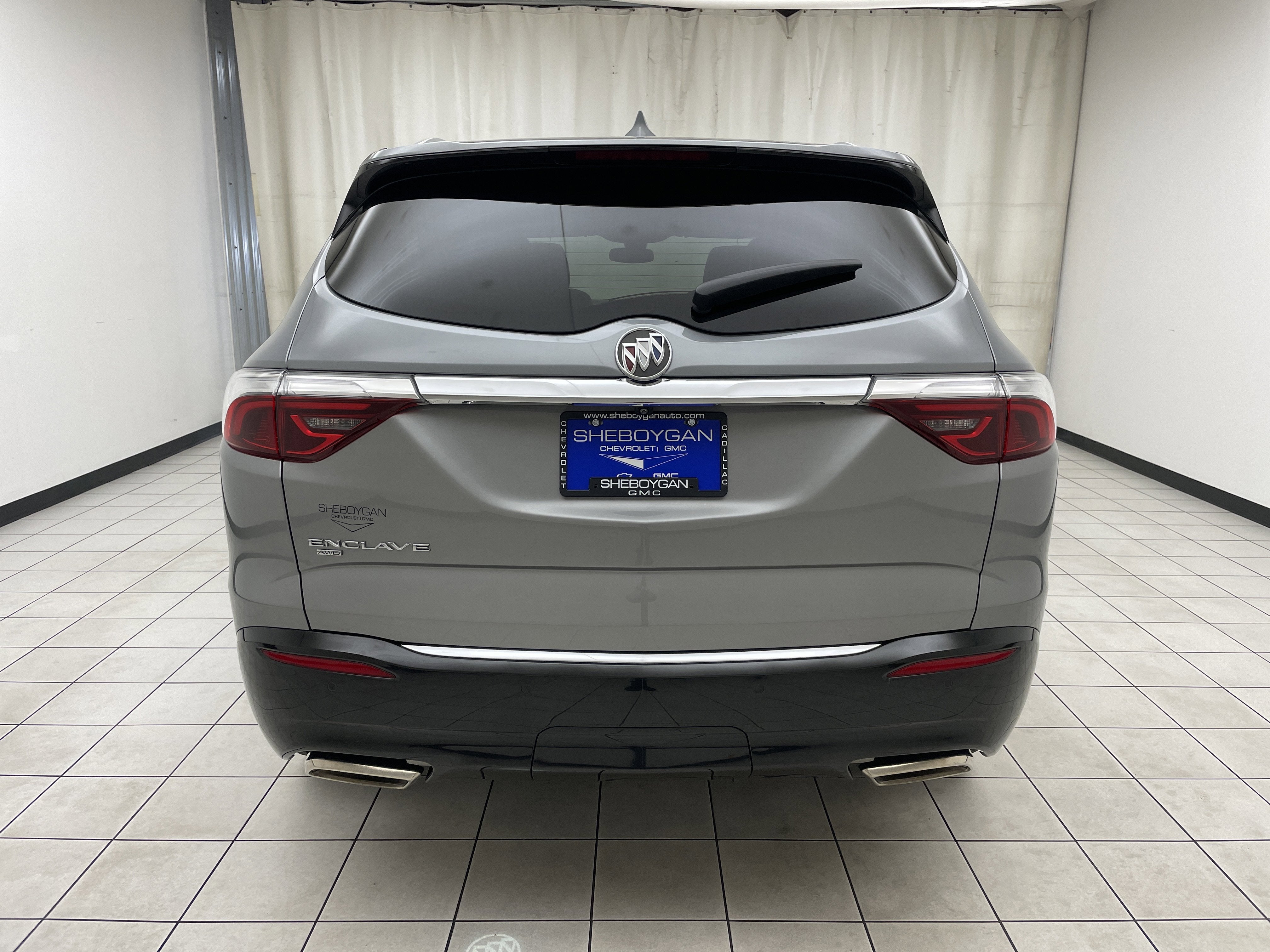 2023 Buick Enclave Essence