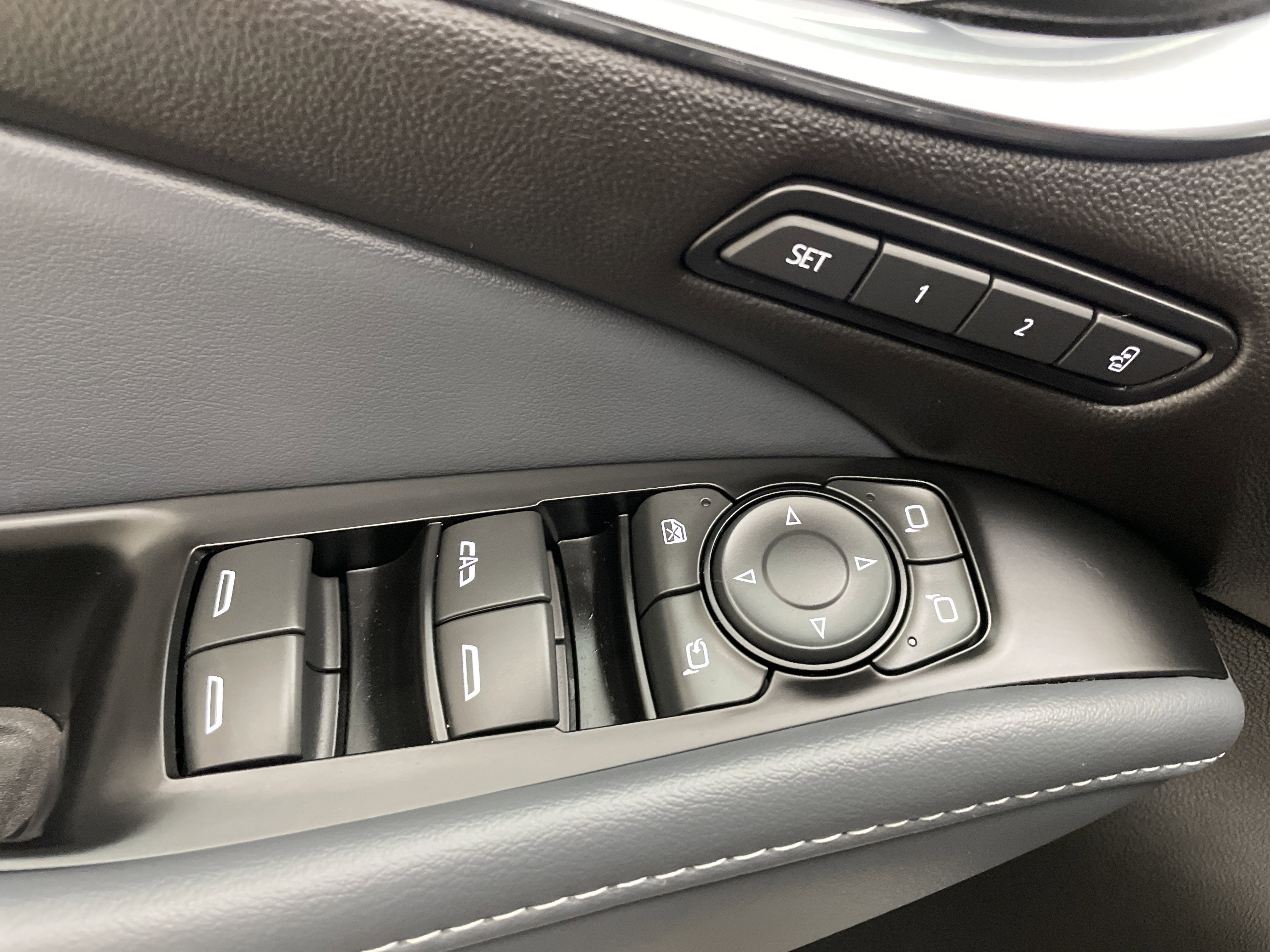 2023 Buick Enclave Premium