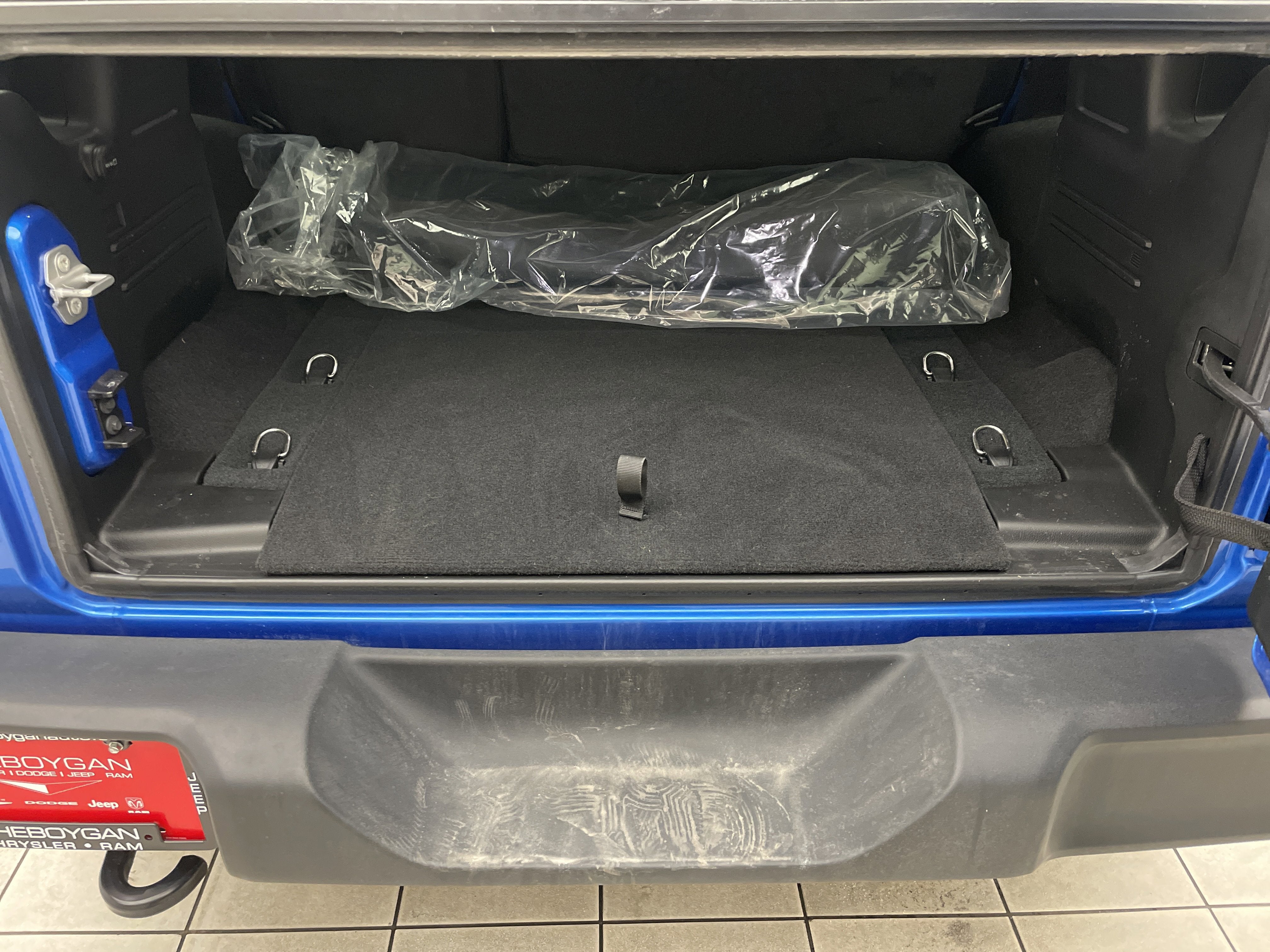 2023 Jeep Wrangler 4-Door Willys 4x4