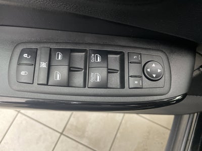 2023 Jeep Cherokee Altitude Lux 4x4