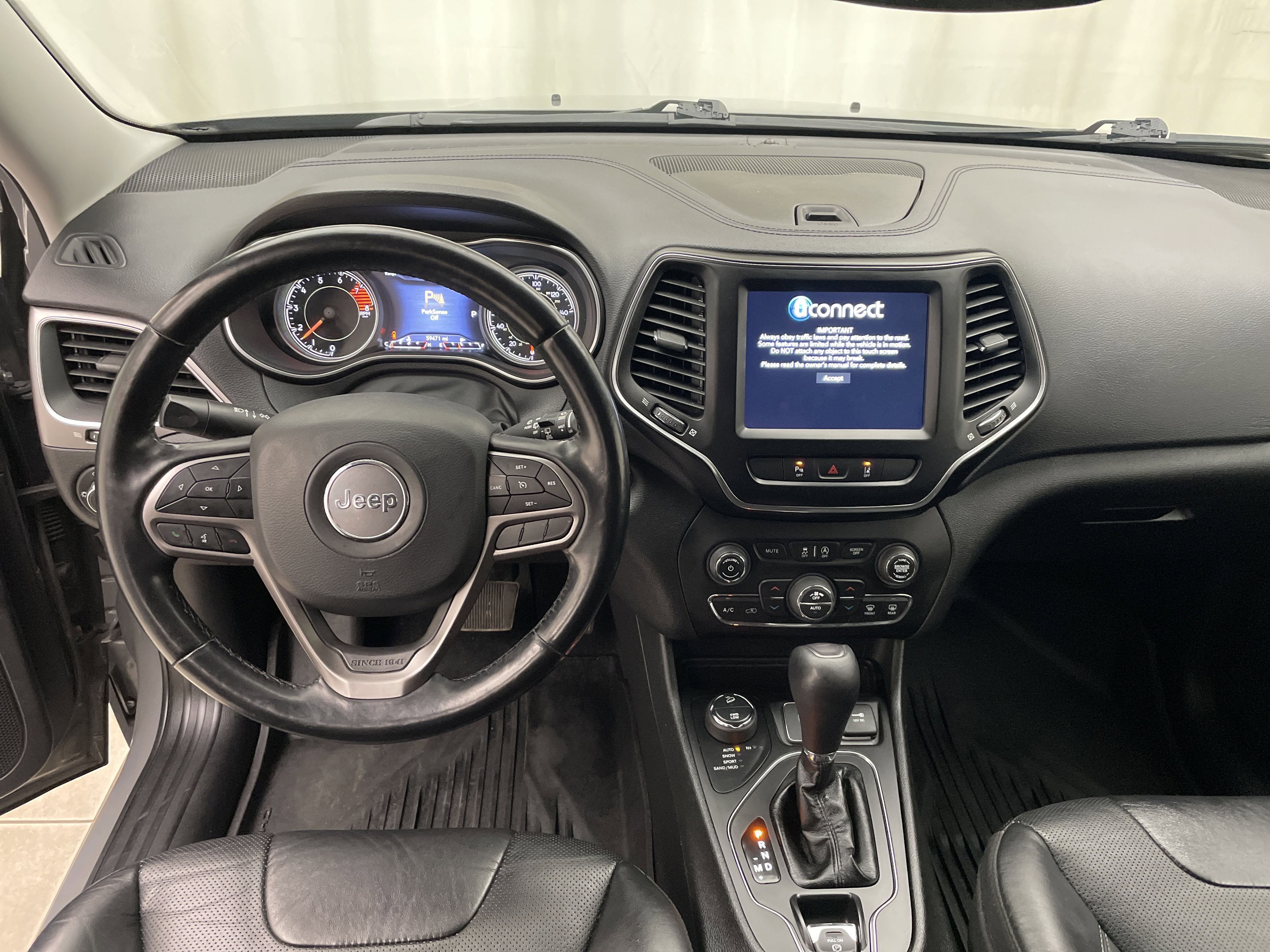 2021 Jeep Cherokee Latitude Lux 4X4