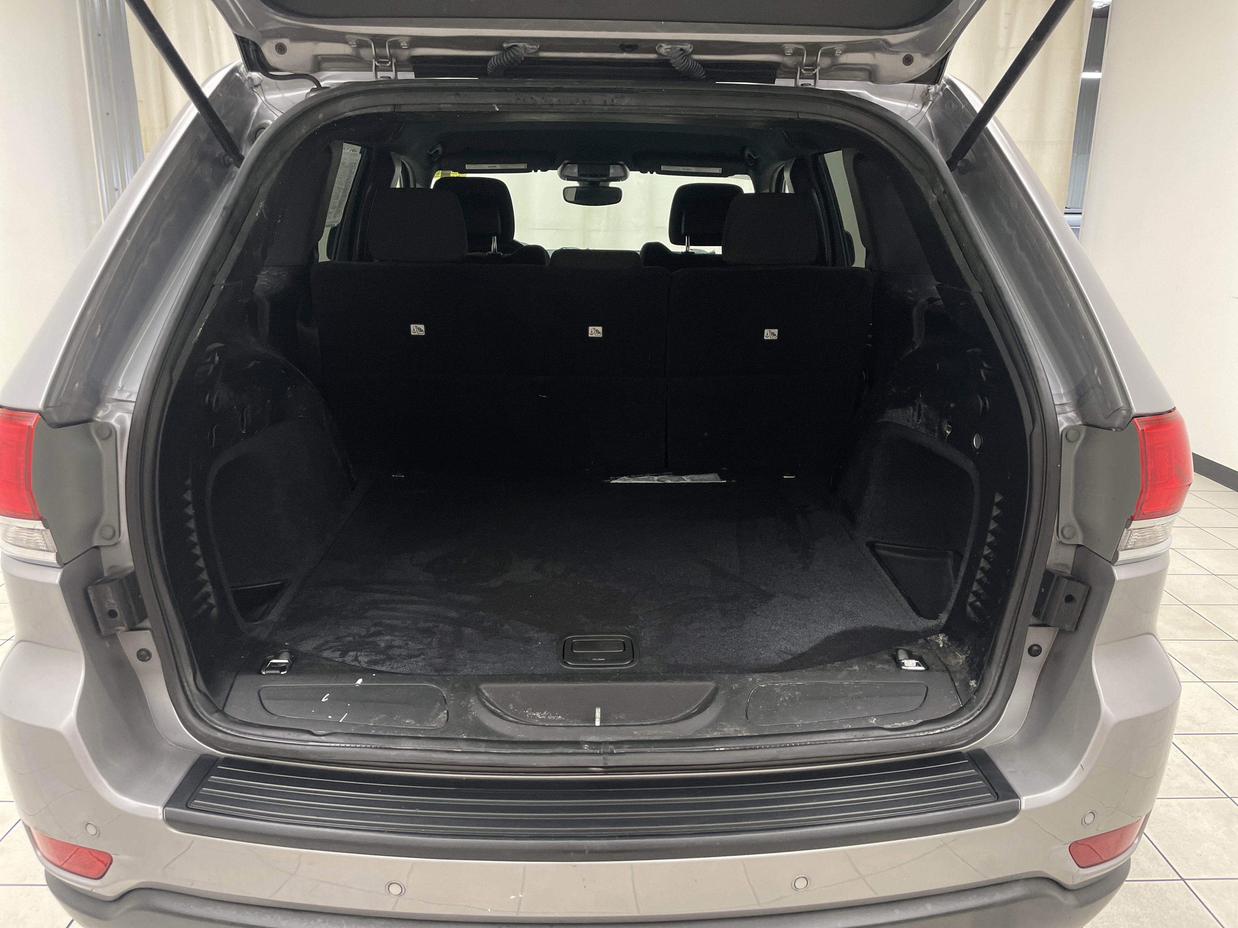 2019 Jeep Grand Cherokee Laredo E 4x4