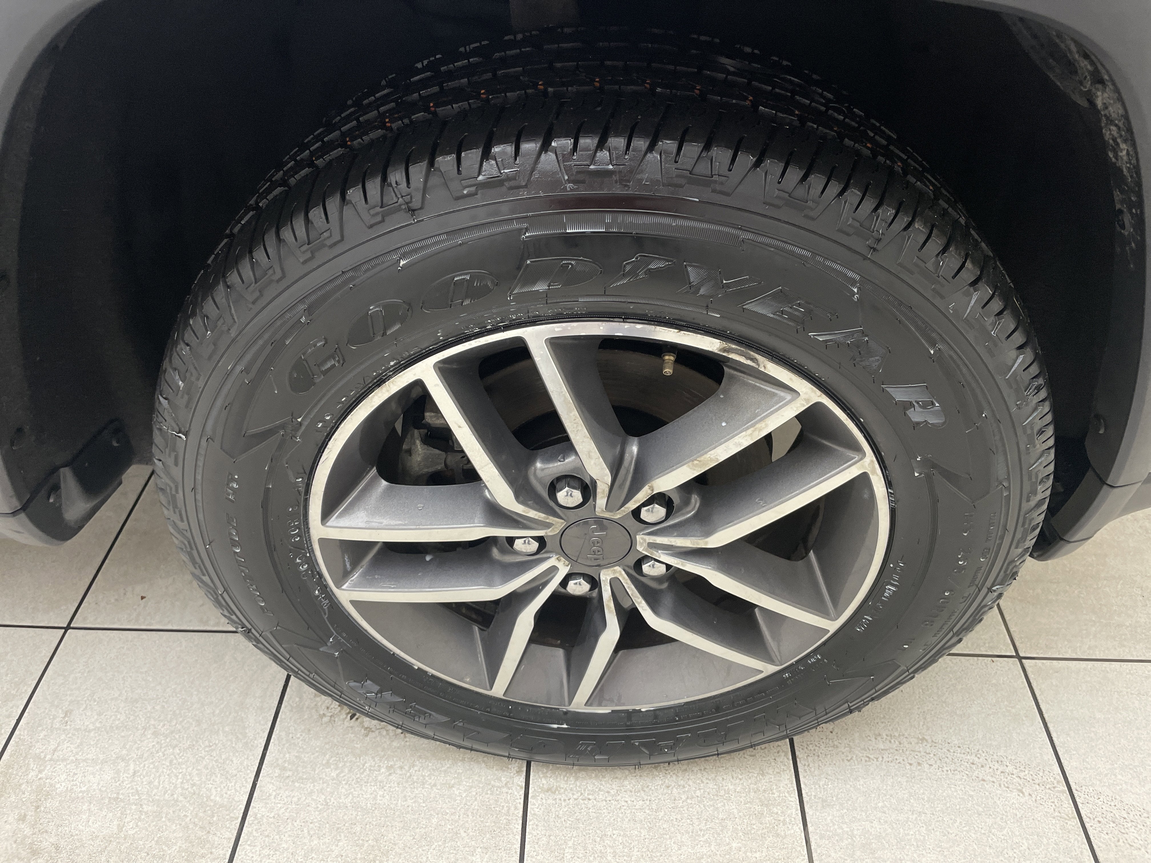 2019 Jeep Grand Cherokee Laredo E 4x4