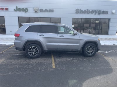 2019 Jeep Grand Cherokee Laredo E 4x4