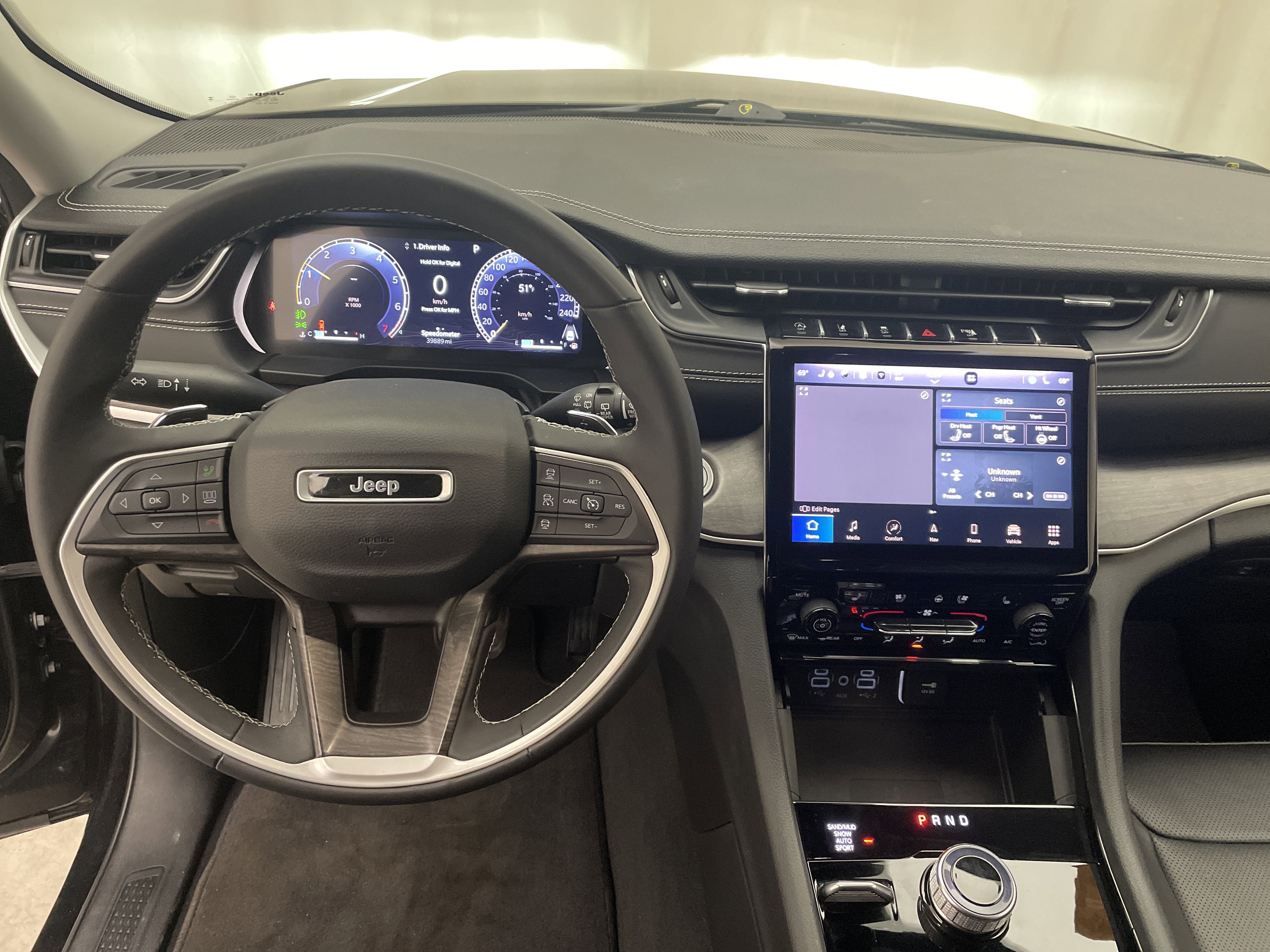 2023 Jeep Grand Cherokee L Limited 4x4