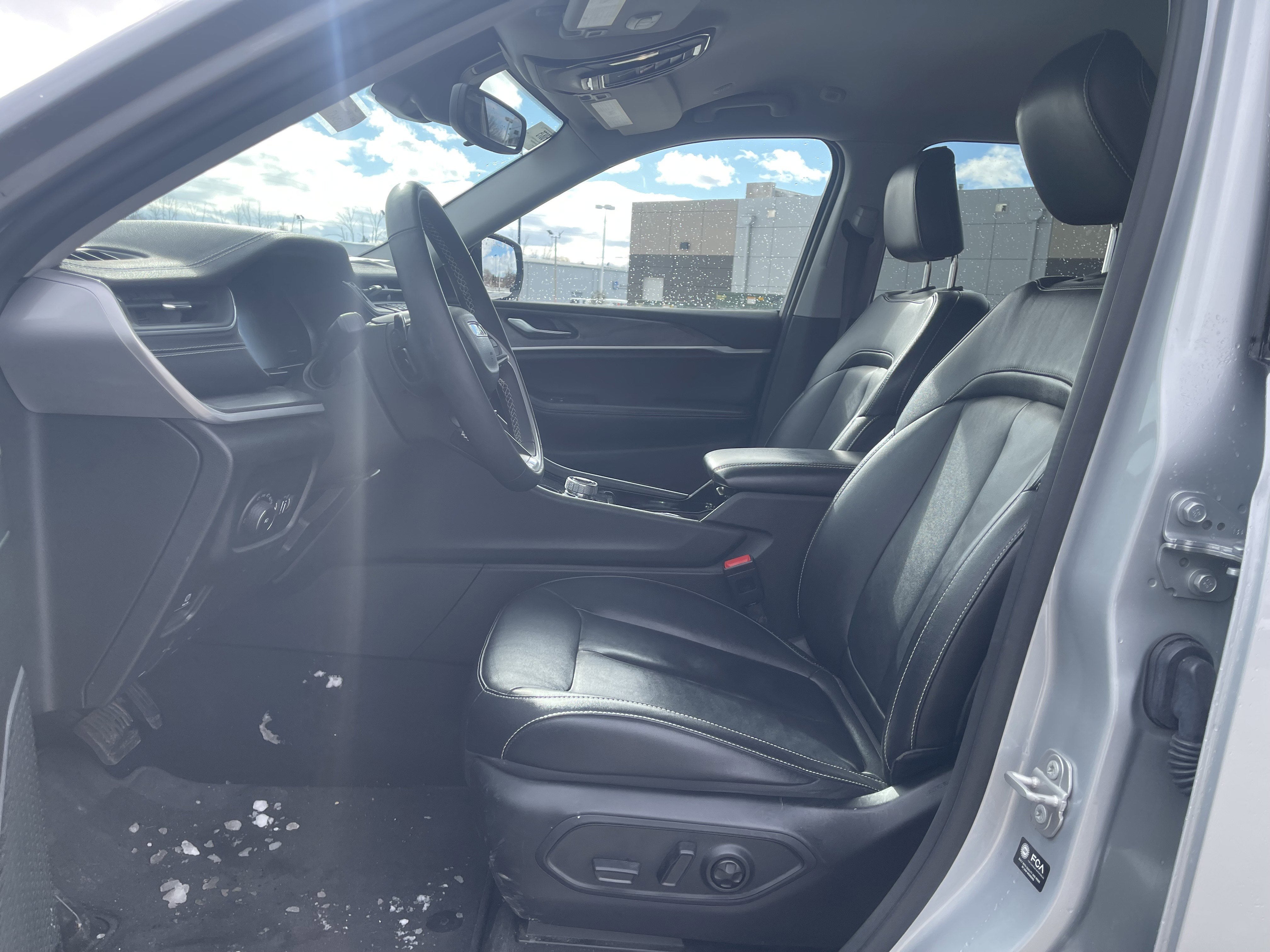 2023 Jeep Grand Cherokee L Limited 4x4