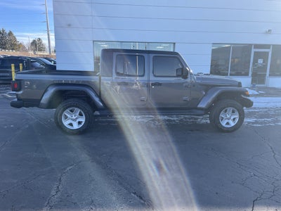 2022 Jeep Gladiator Sport S 4x4