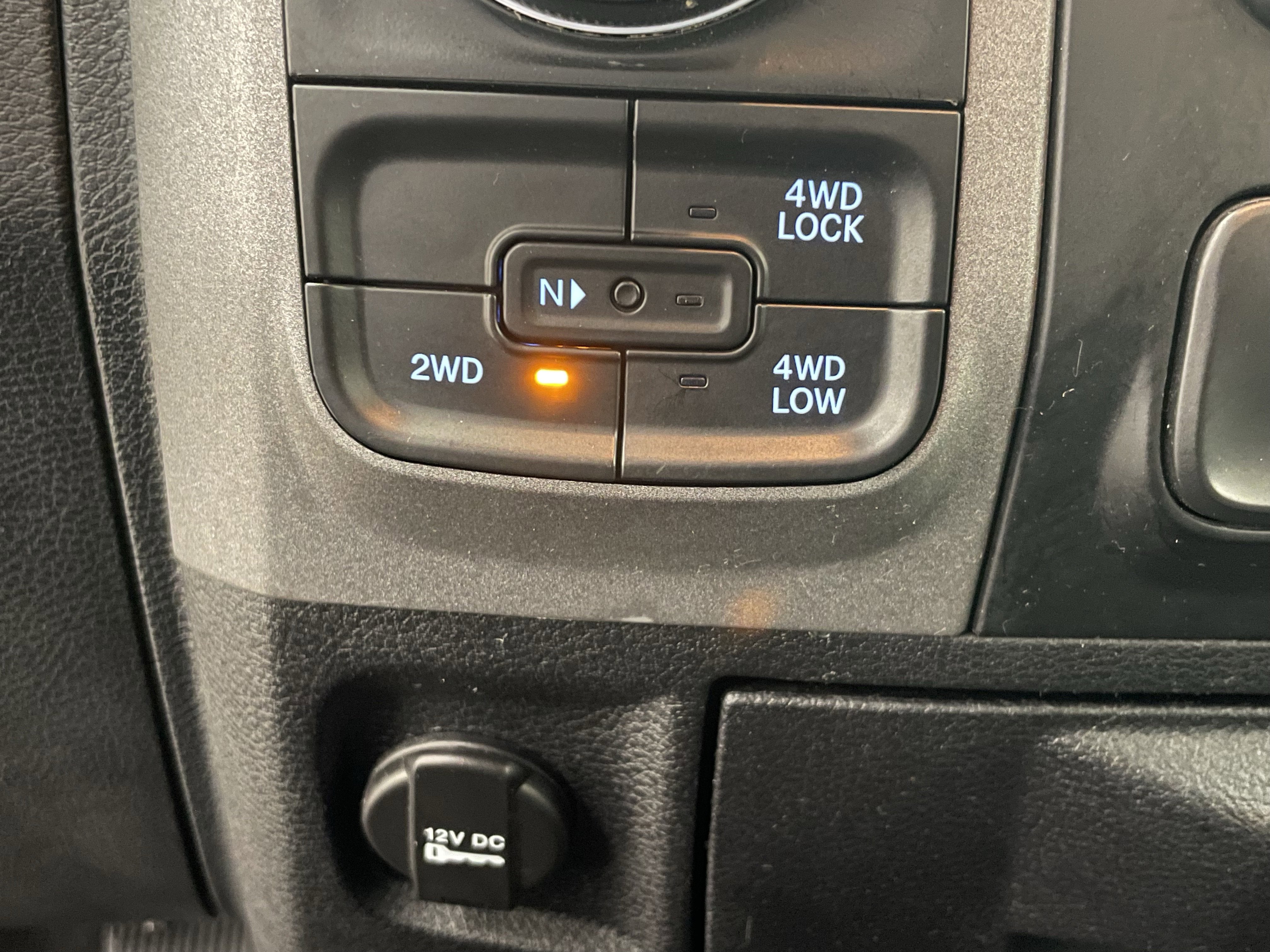 2017 RAM 1500 Express Quad Cab 4x4 6'4' Box