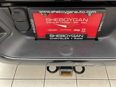 2017 RAM 1500 Express Quad Cab 4x4 6'4' Box