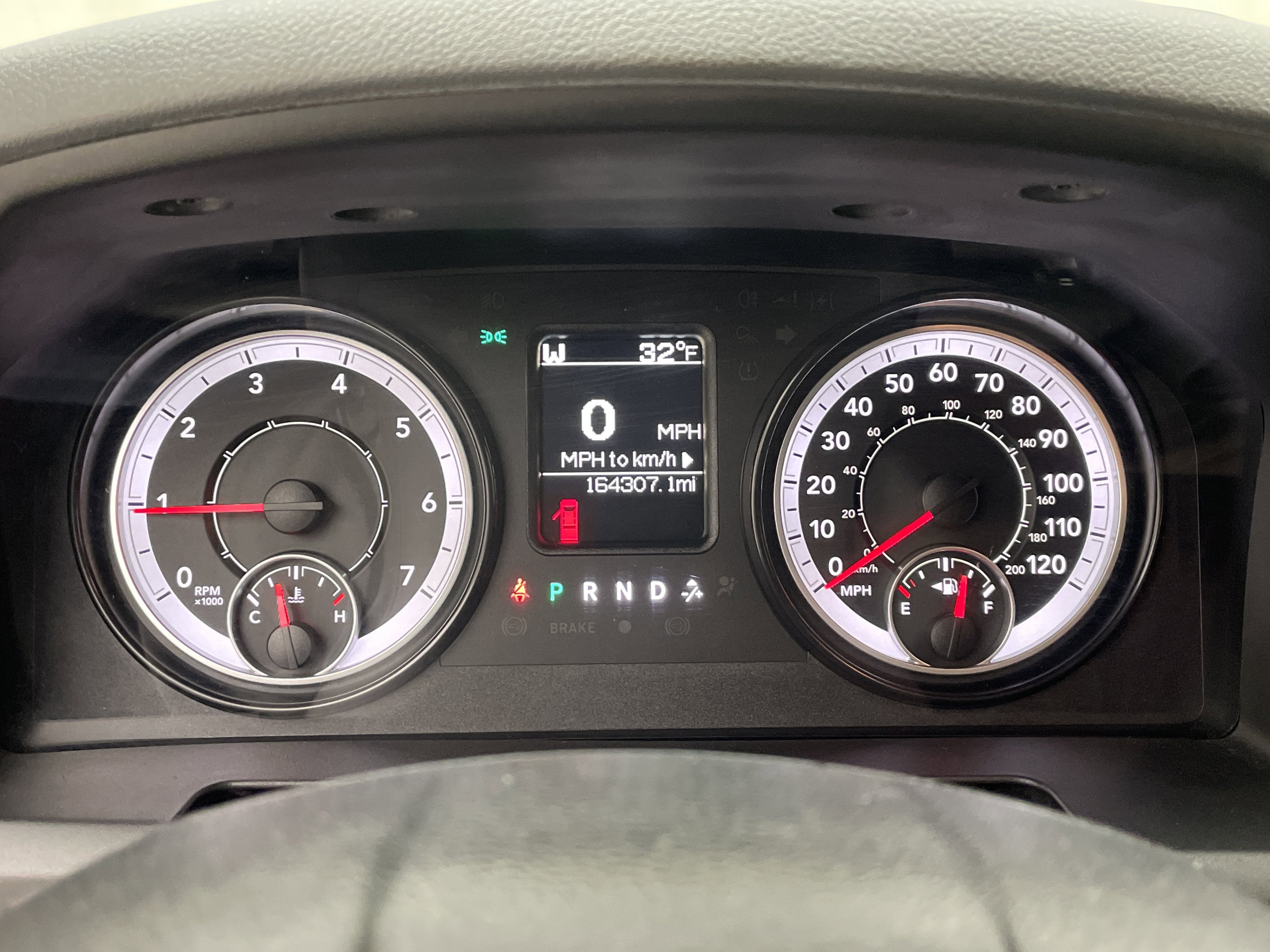 2017 RAM 1500 Express Quad Cab 4x4 6'4' Box