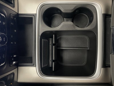 2018 RAM 1500 Big Horn Crew Cab 4x4 5'7' Box