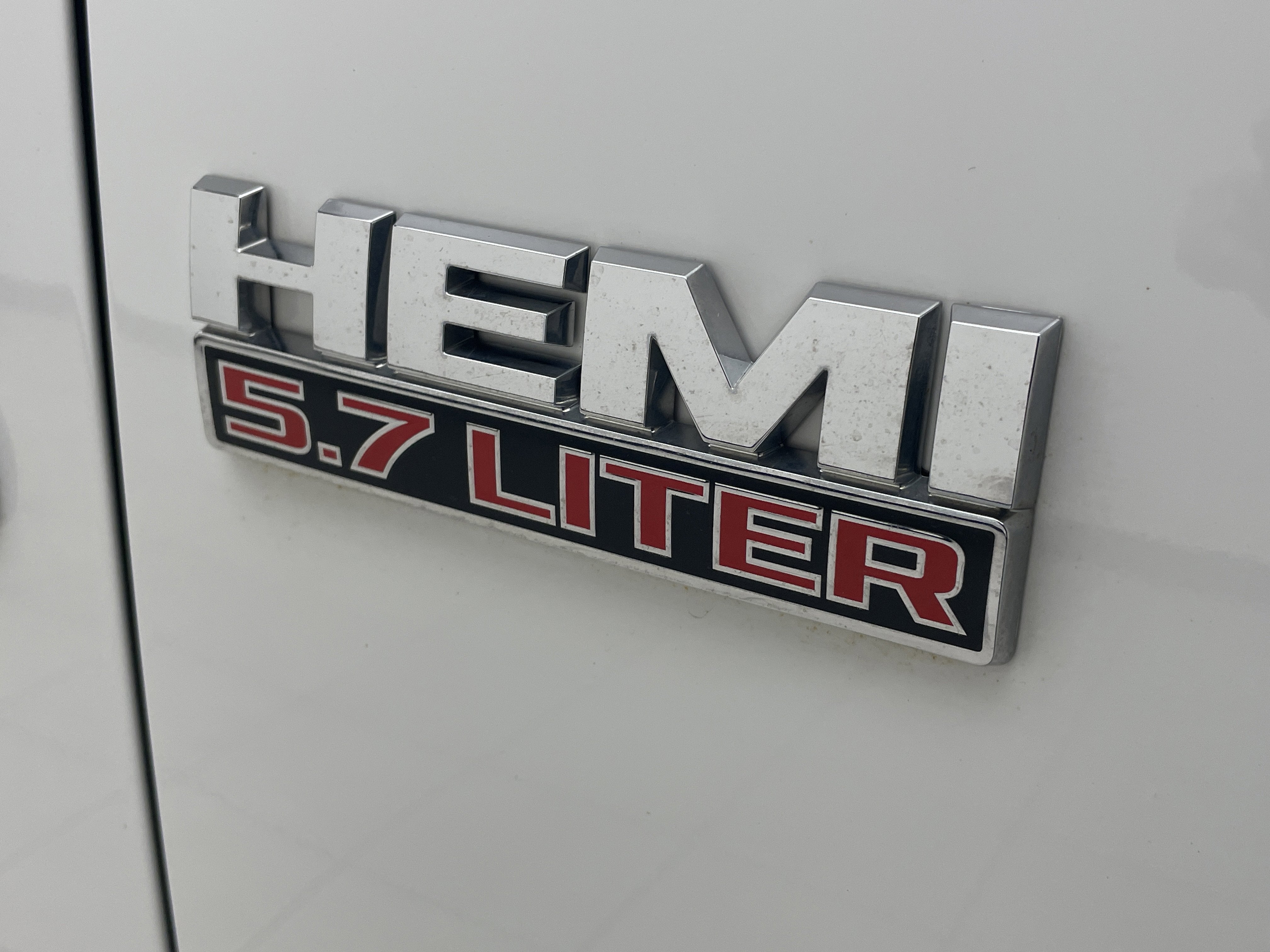 2018 RAM 1500 Big Horn Crew Cab 4x4 5'7' Box