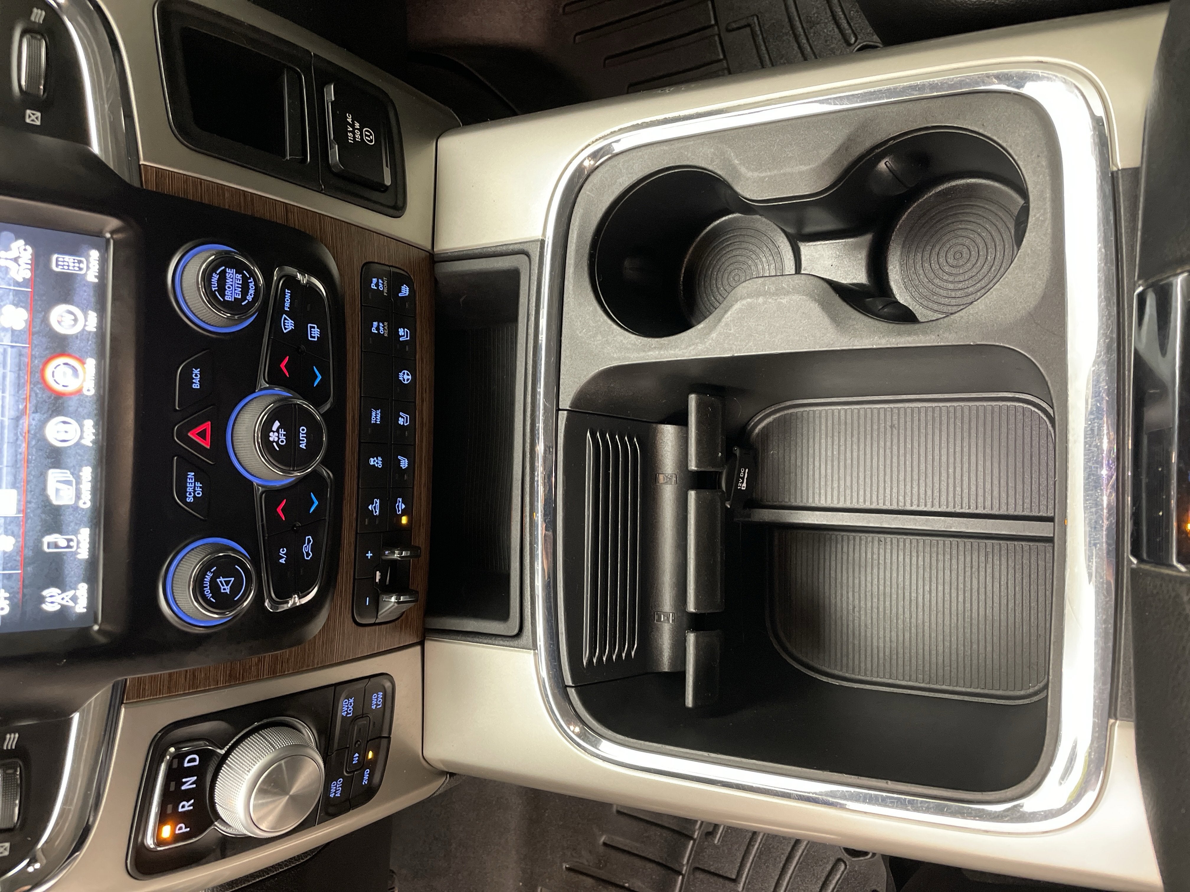 2016 RAM 1500 Laramie