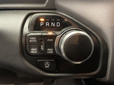 2024 RAM 1500 Big Horn Crew Cab 4x4 5'7' Box