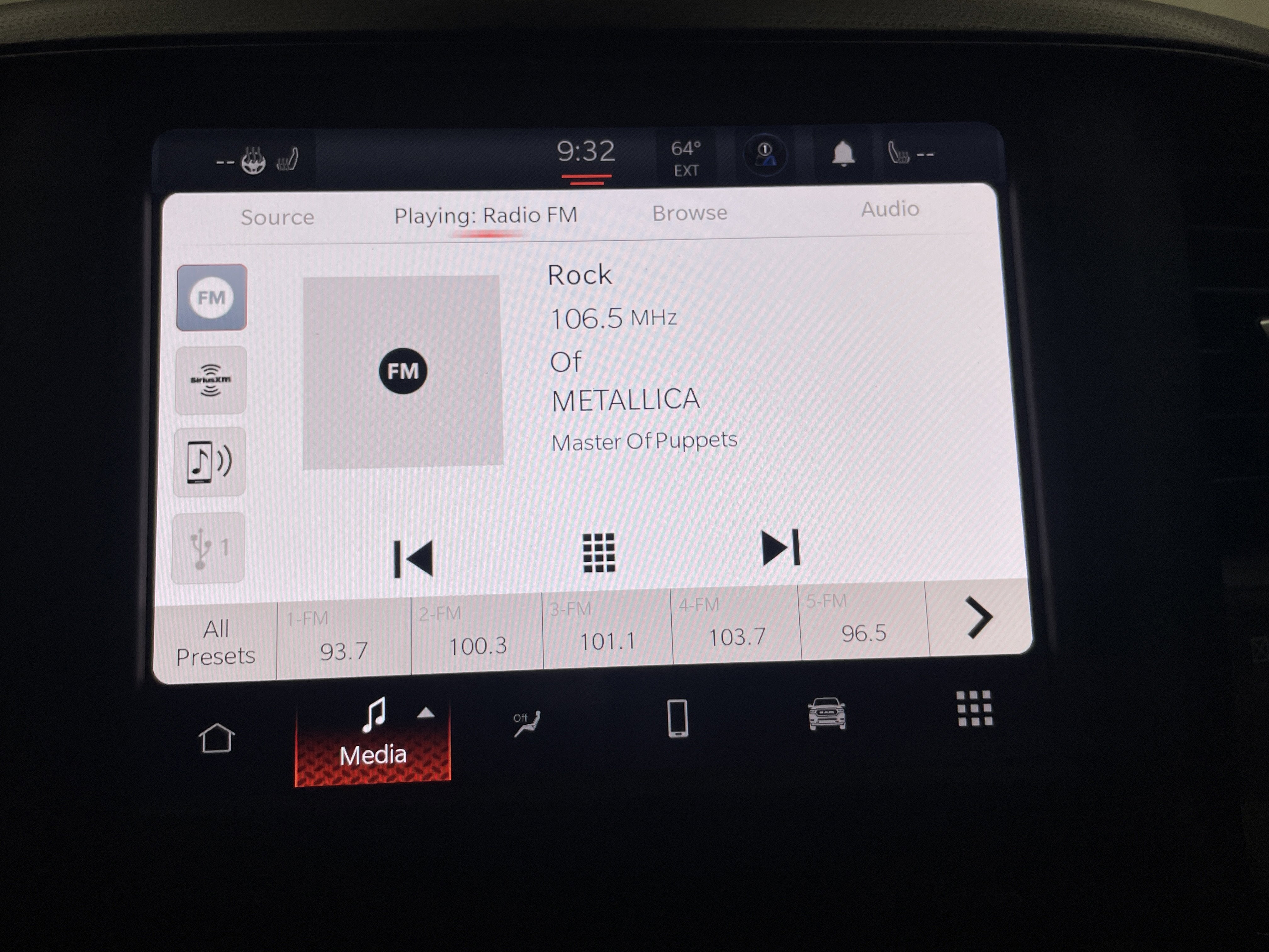 2023 RAM 1500 Big Horn Crew Cab 4x4 5'7' Box