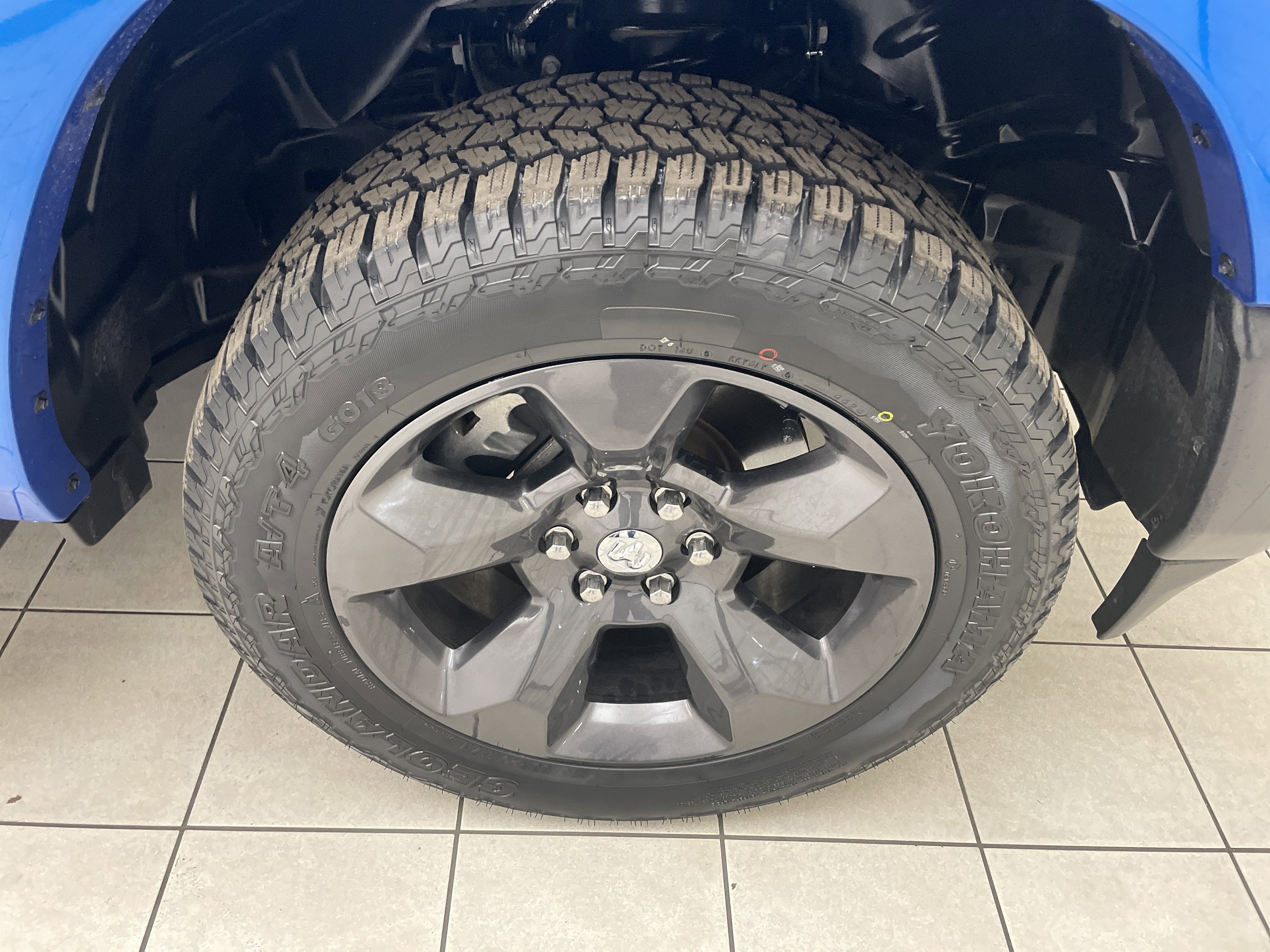 2023 RAM 1500 Big Horn Crew Cab 4x4 5'7' Box