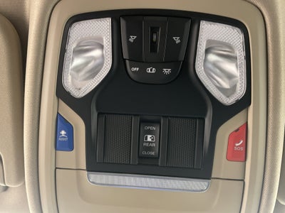 2019 RAM 1500 Big Horn/Lone Star Crew Cab 4x4 5'7' Box