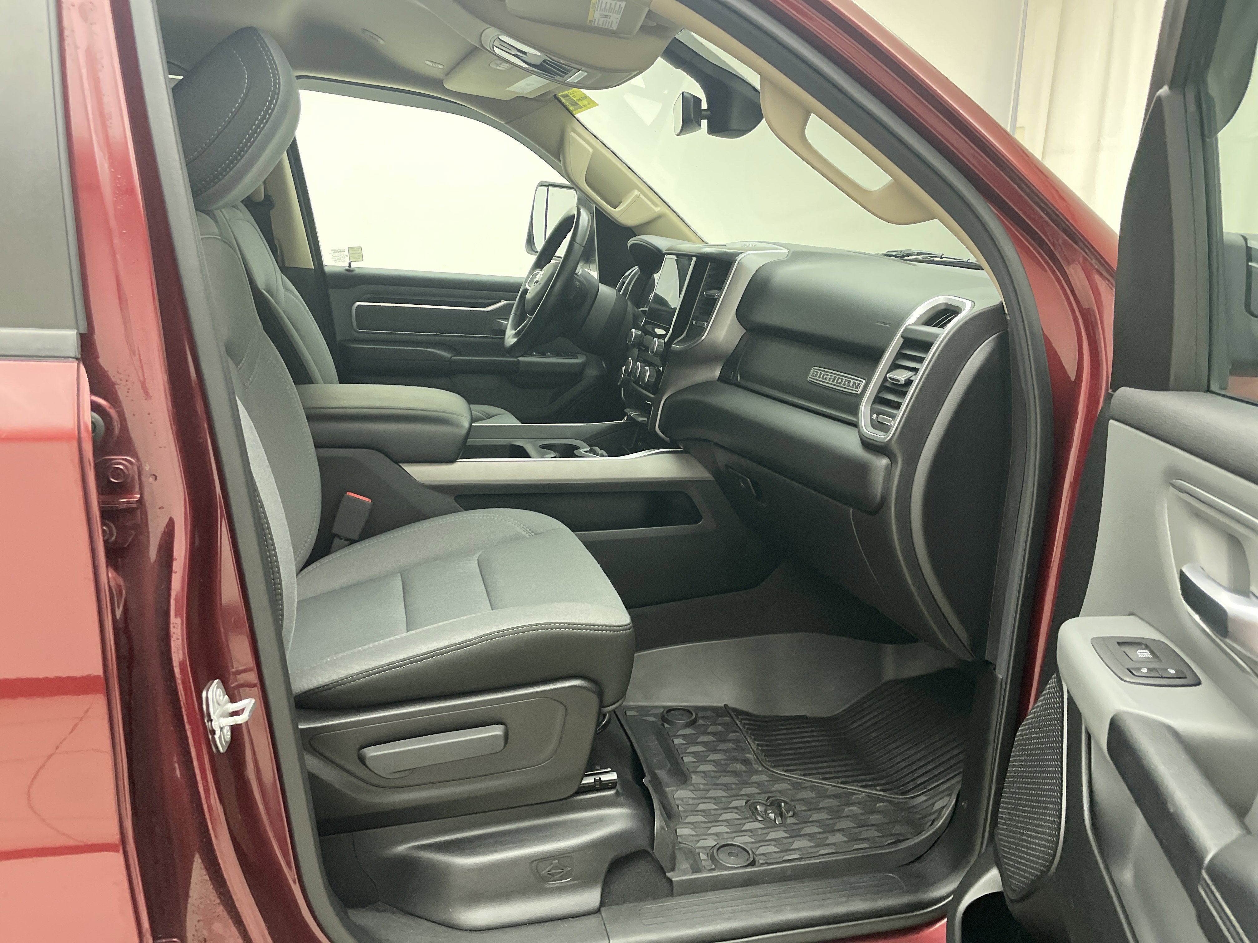 2019 RAM 1500 Big Horn/Lone Star Crew Cab 4x4 5'7' Box