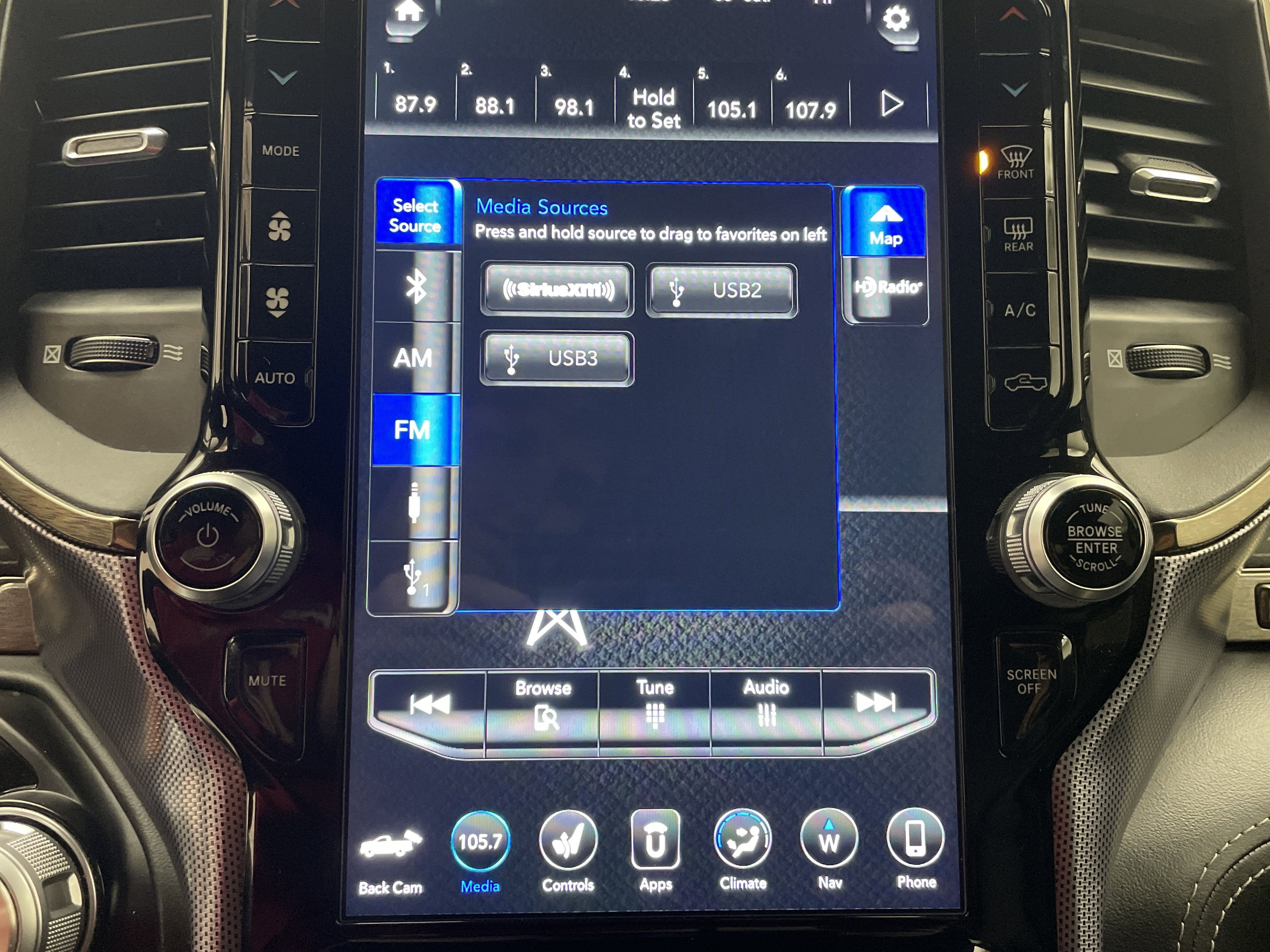 2020 RAM 1500 Limited Crew Cab 4x4 5'7' Box