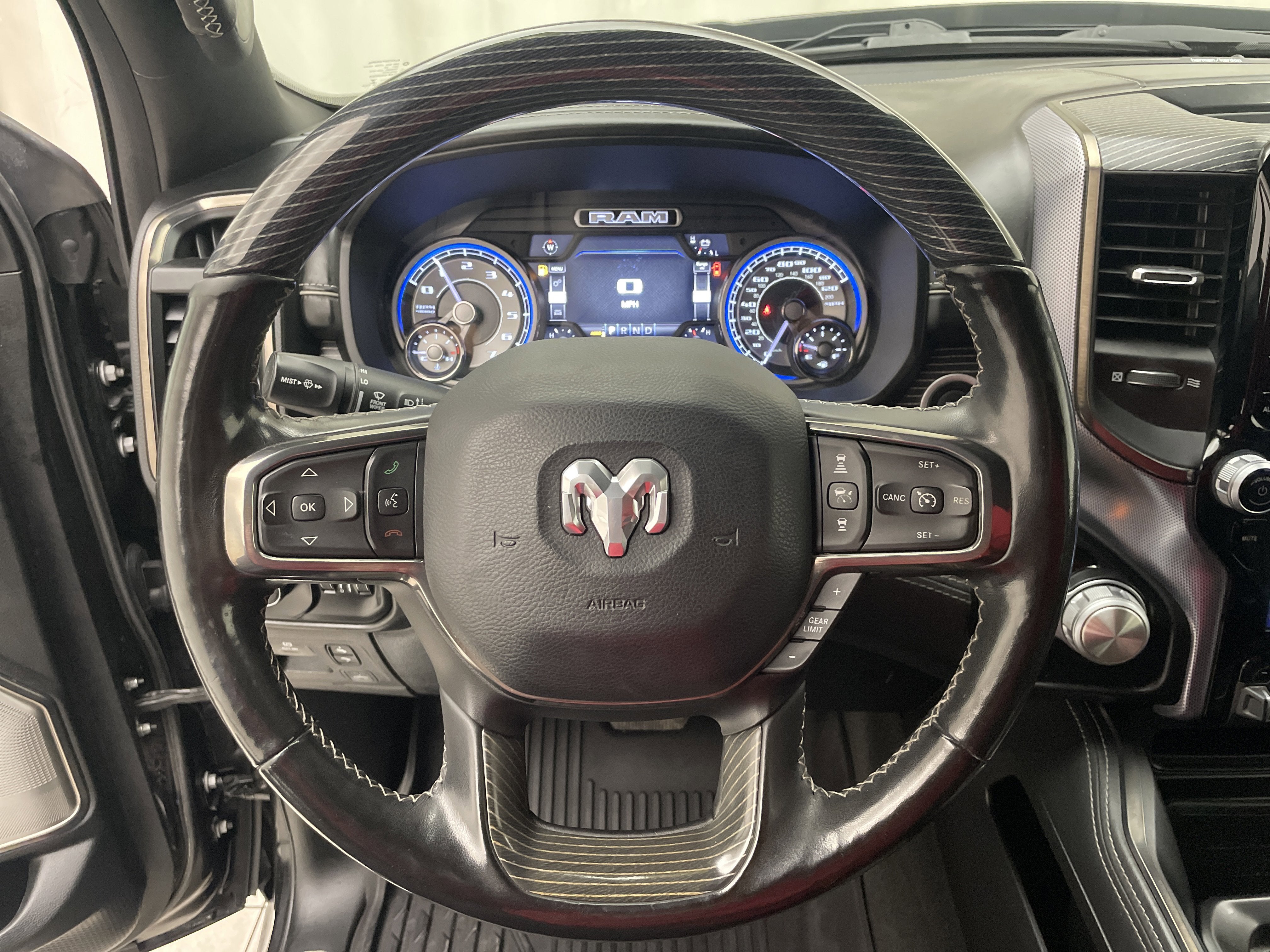 2020 RAM 1500 Limited Crew Cab 4x4 5'7' Box