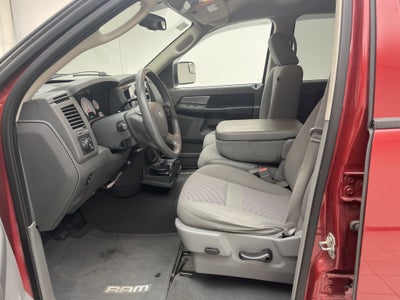 2007 Dodge Ram 1500 SLT/TRX4 Off Road/Sport