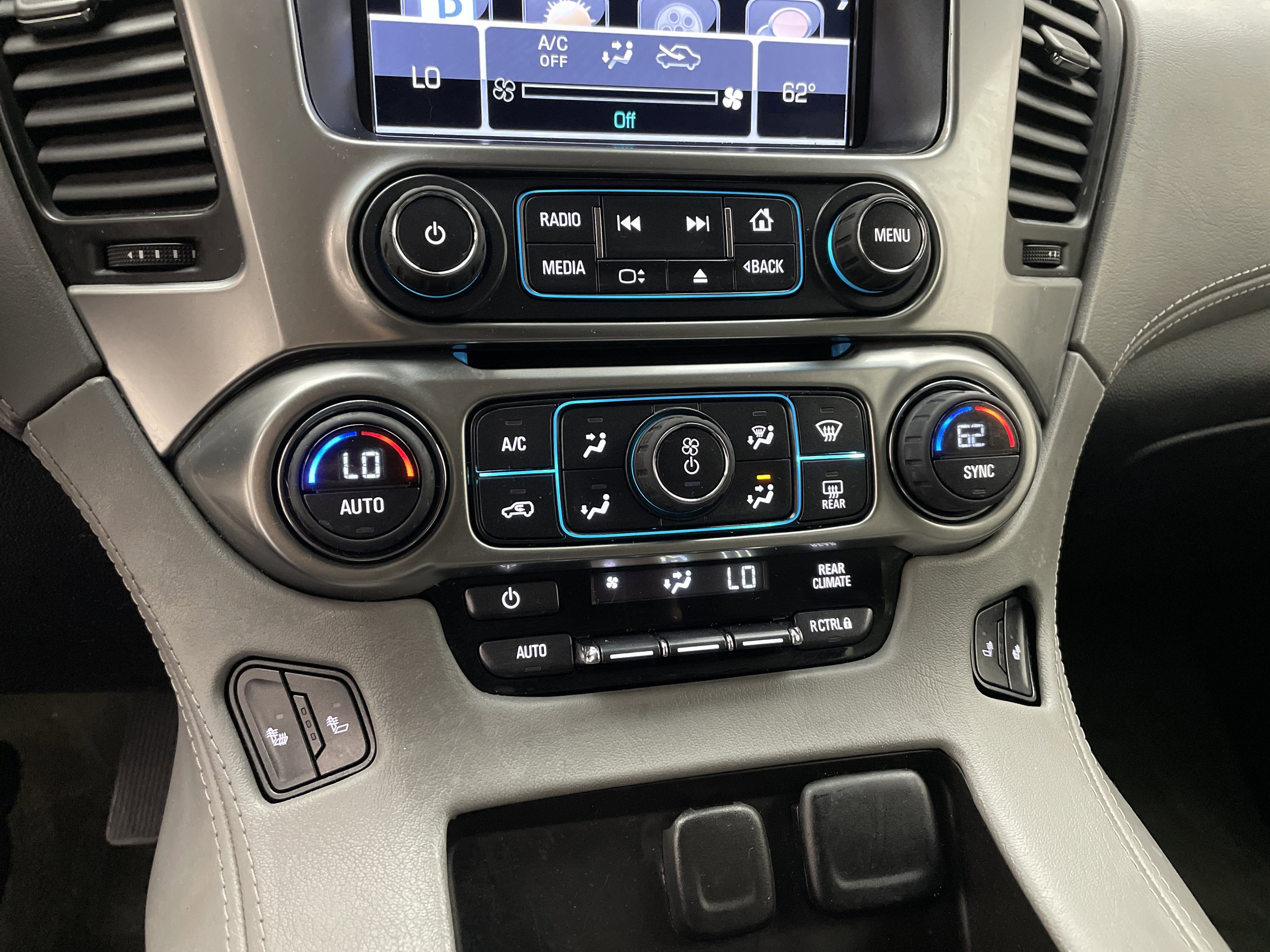 2015 Chevrolet Suburban 1500 LT