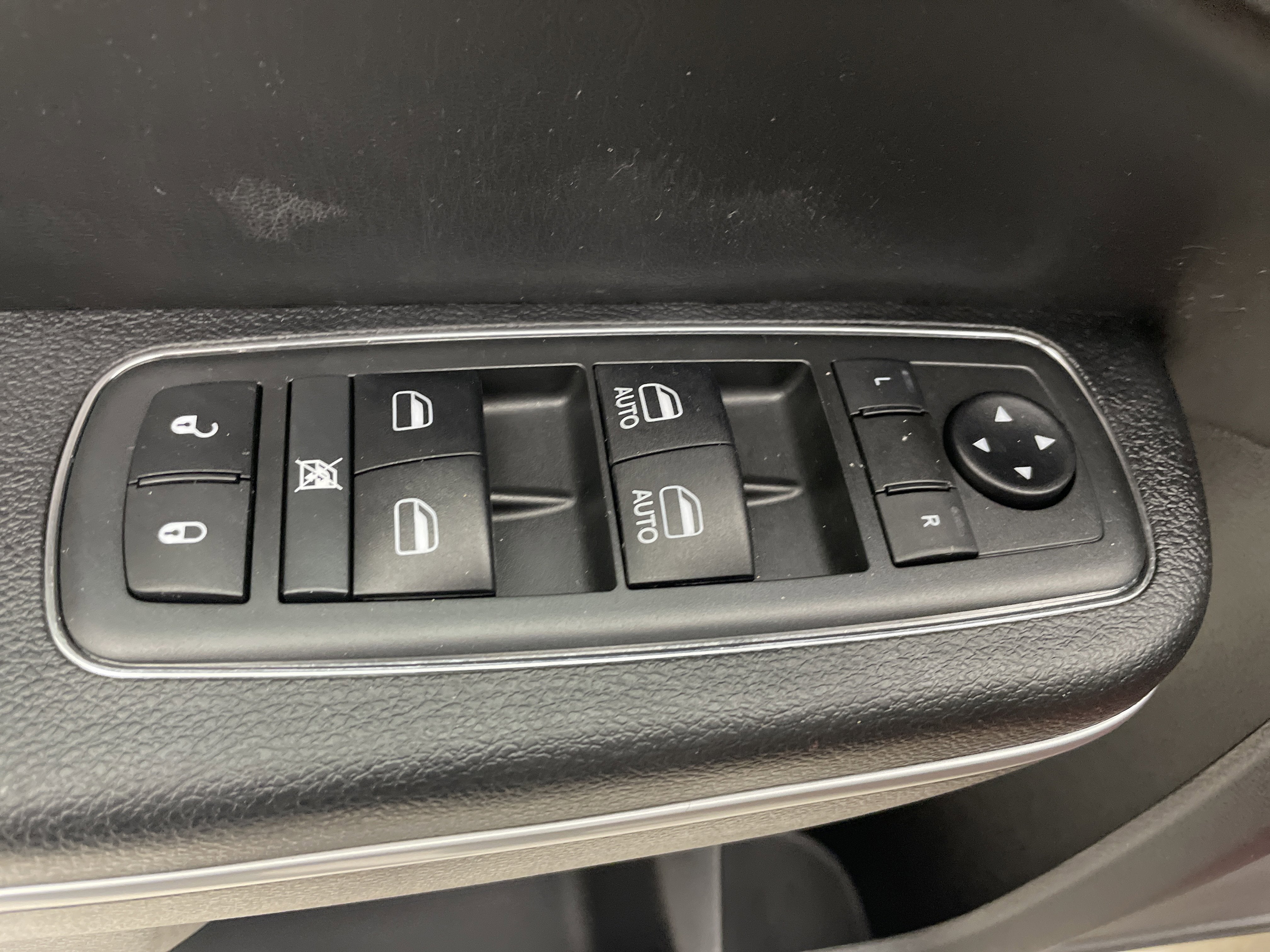 2019 Chrysler 300 Touring AWD
