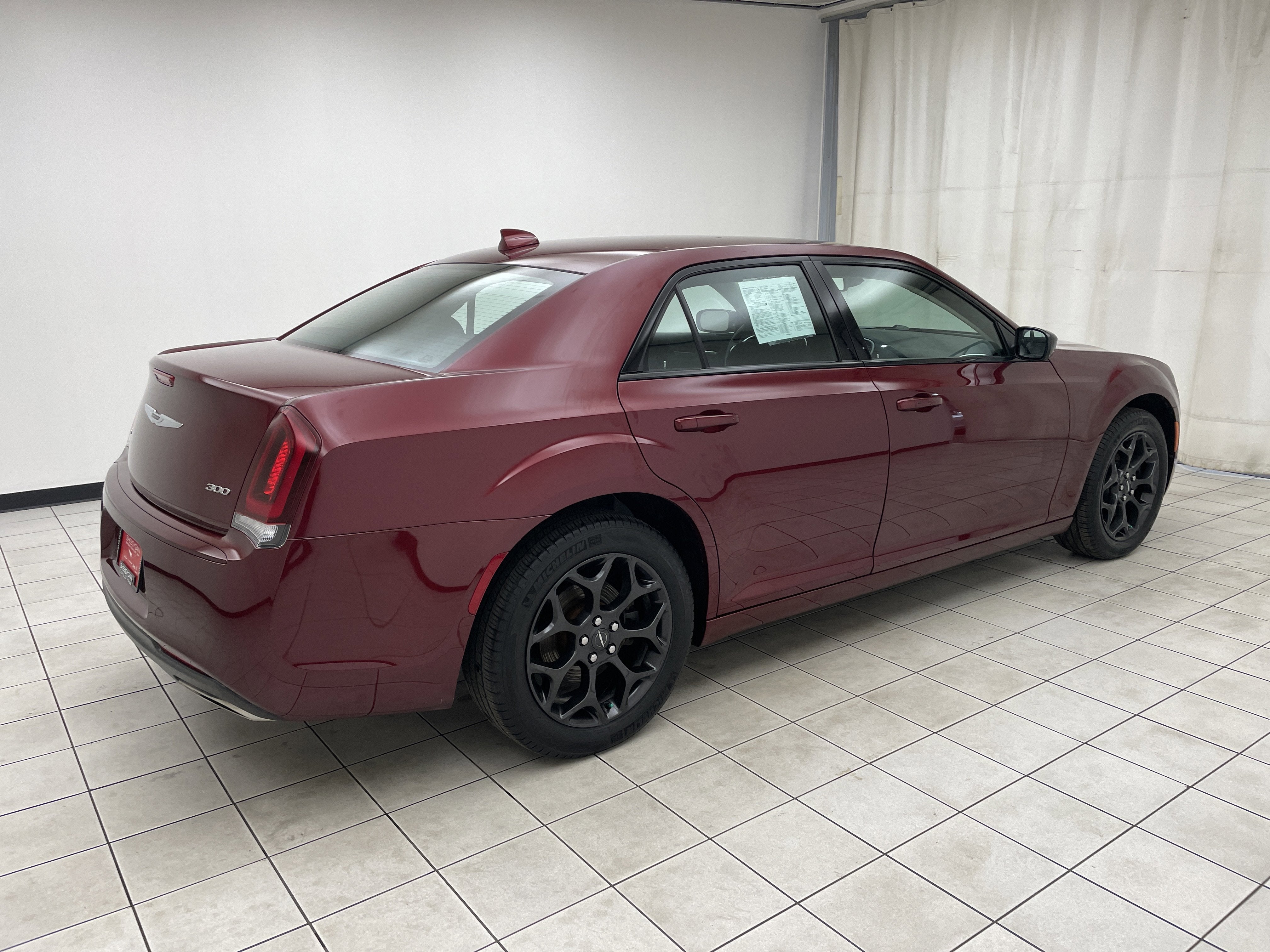 2019 Chrysler 300 Touring AWD