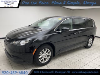 2024 Chrysler Voyager LX