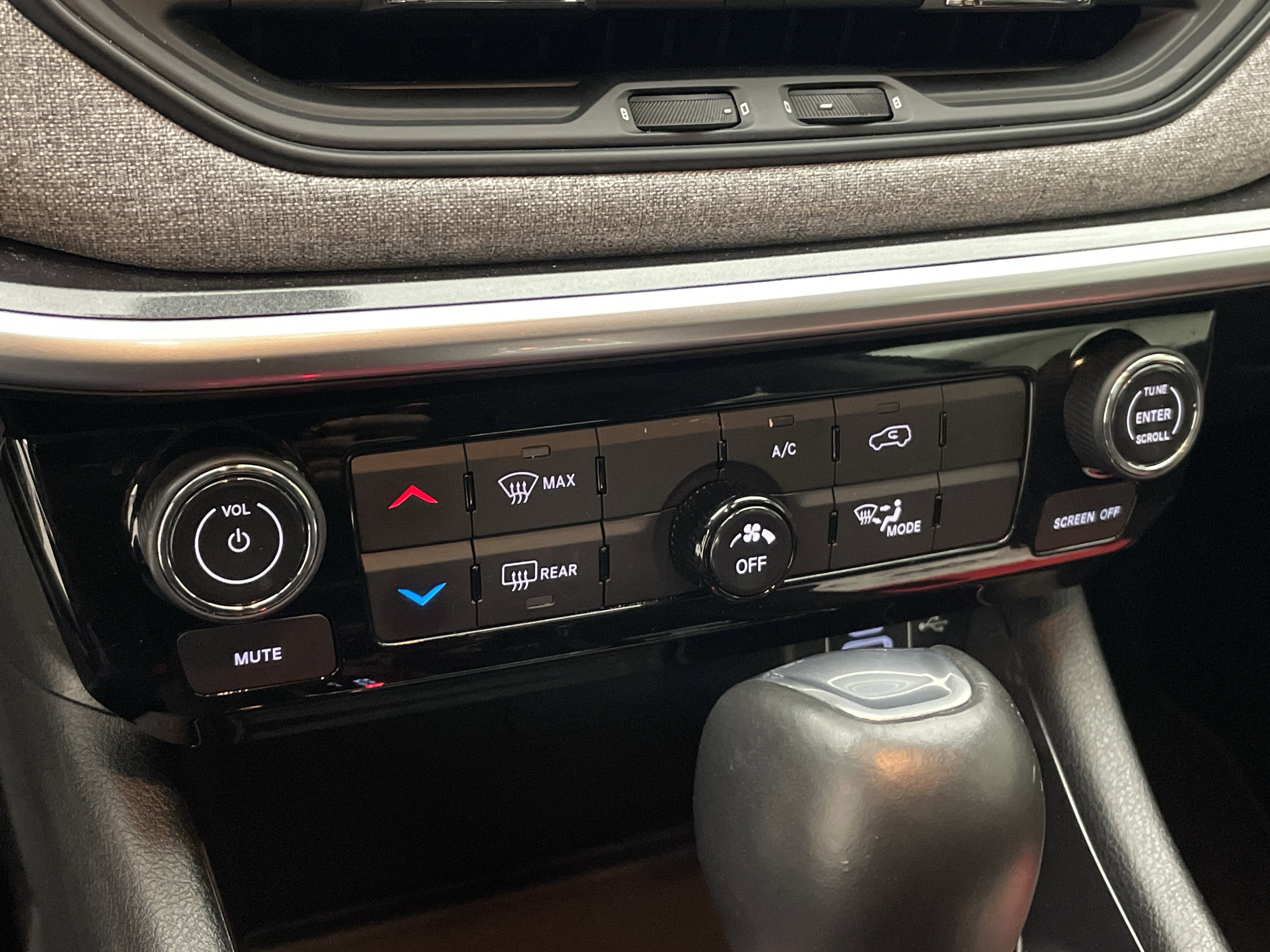 2022 Jeep Compass Latitude FWD