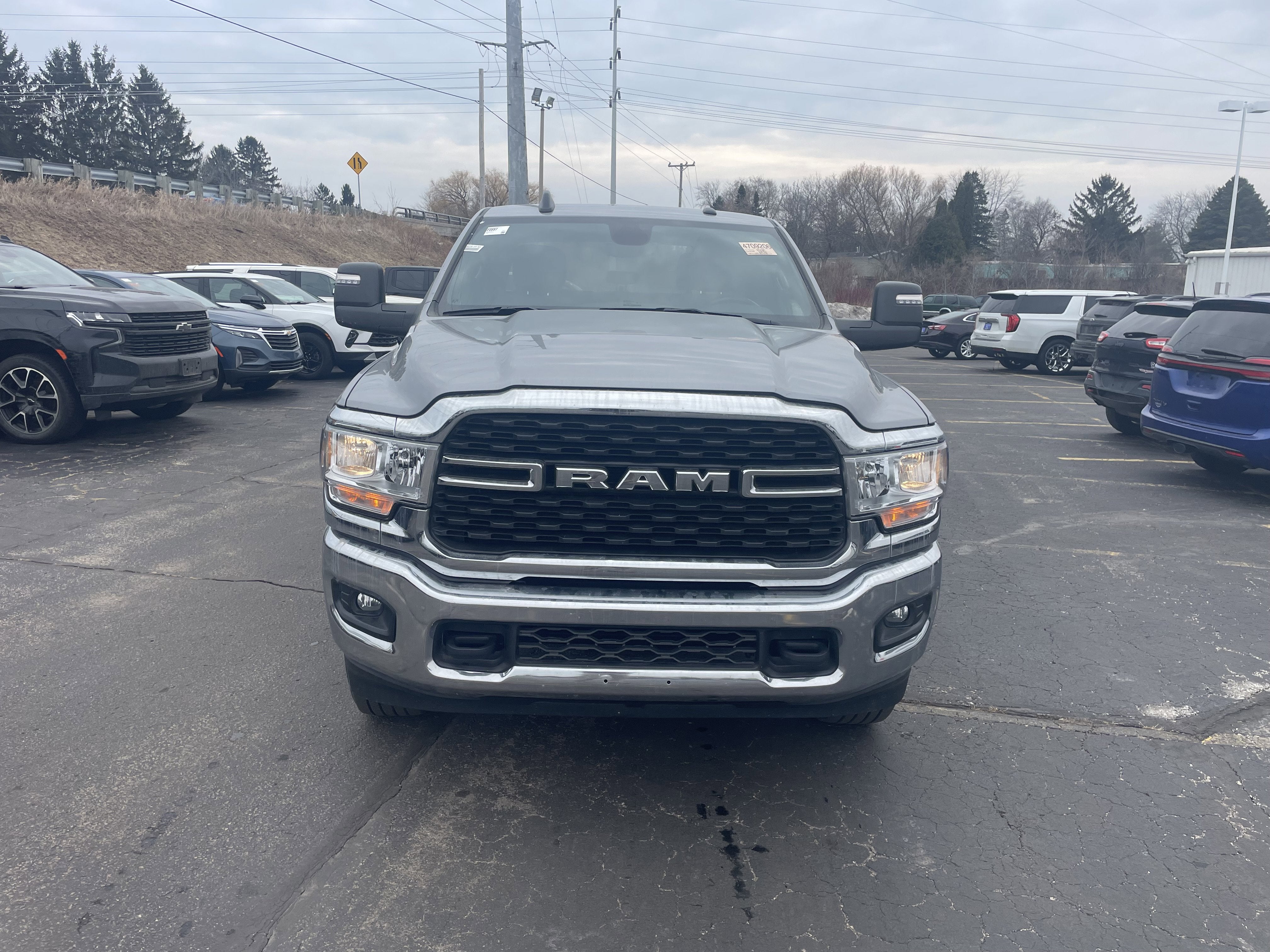 2024 RAM 2500 Big Horn Crew Cab 4x4 6'4' Box