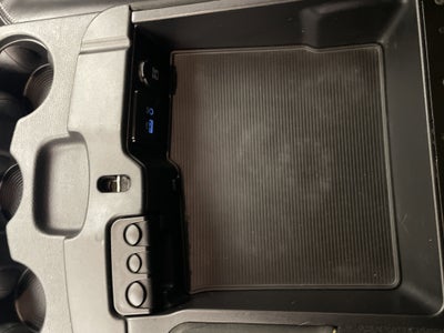 2017 RAM 2500 Laramie Crew Cab 4x4 6'4' Box