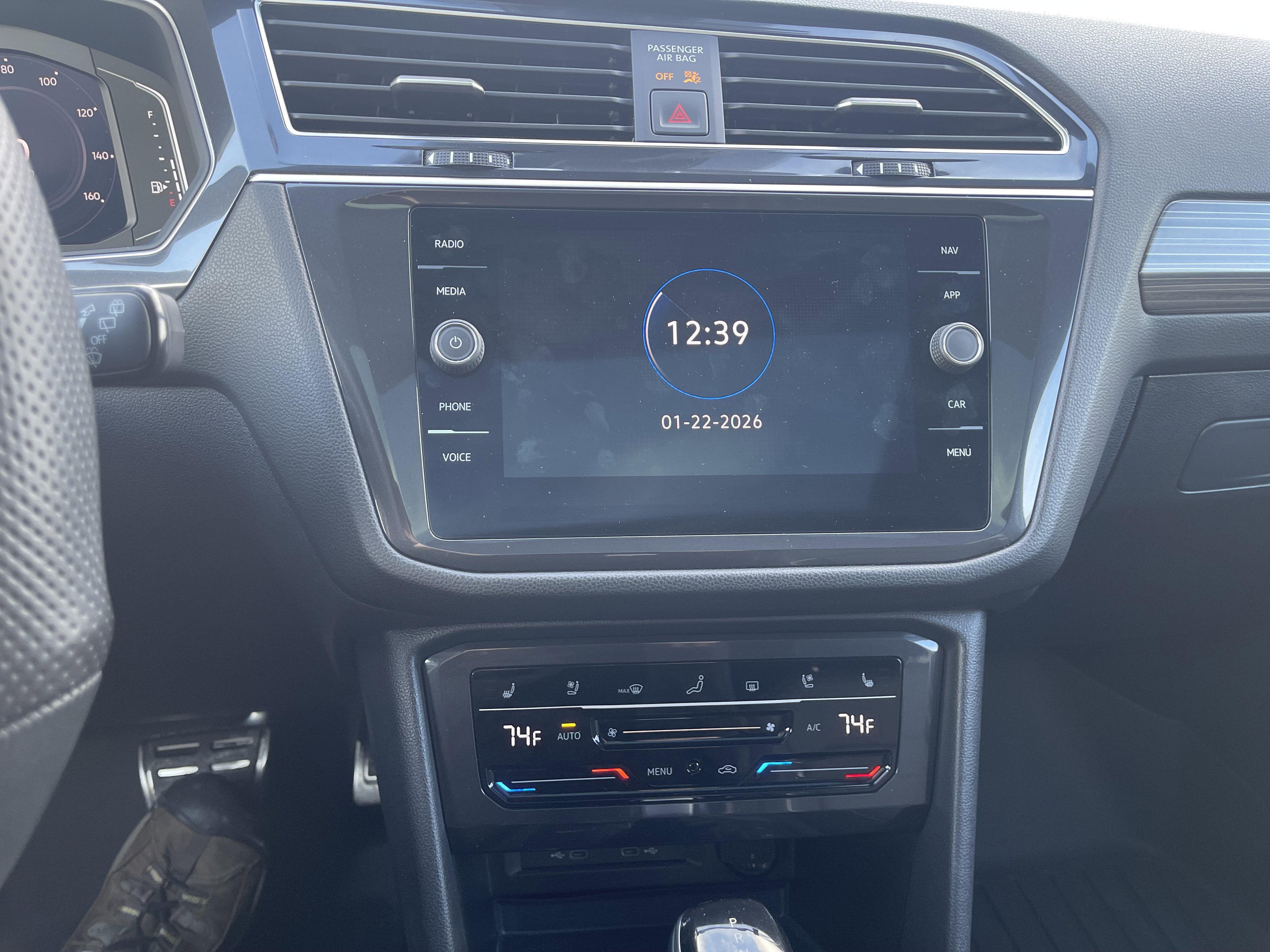 2024 Volkswagen Tiguan 2.0T SEL R-Line