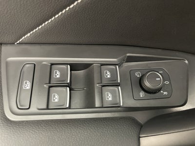 2024 Volkswagen Tiguan 2.0T SEL R-Line