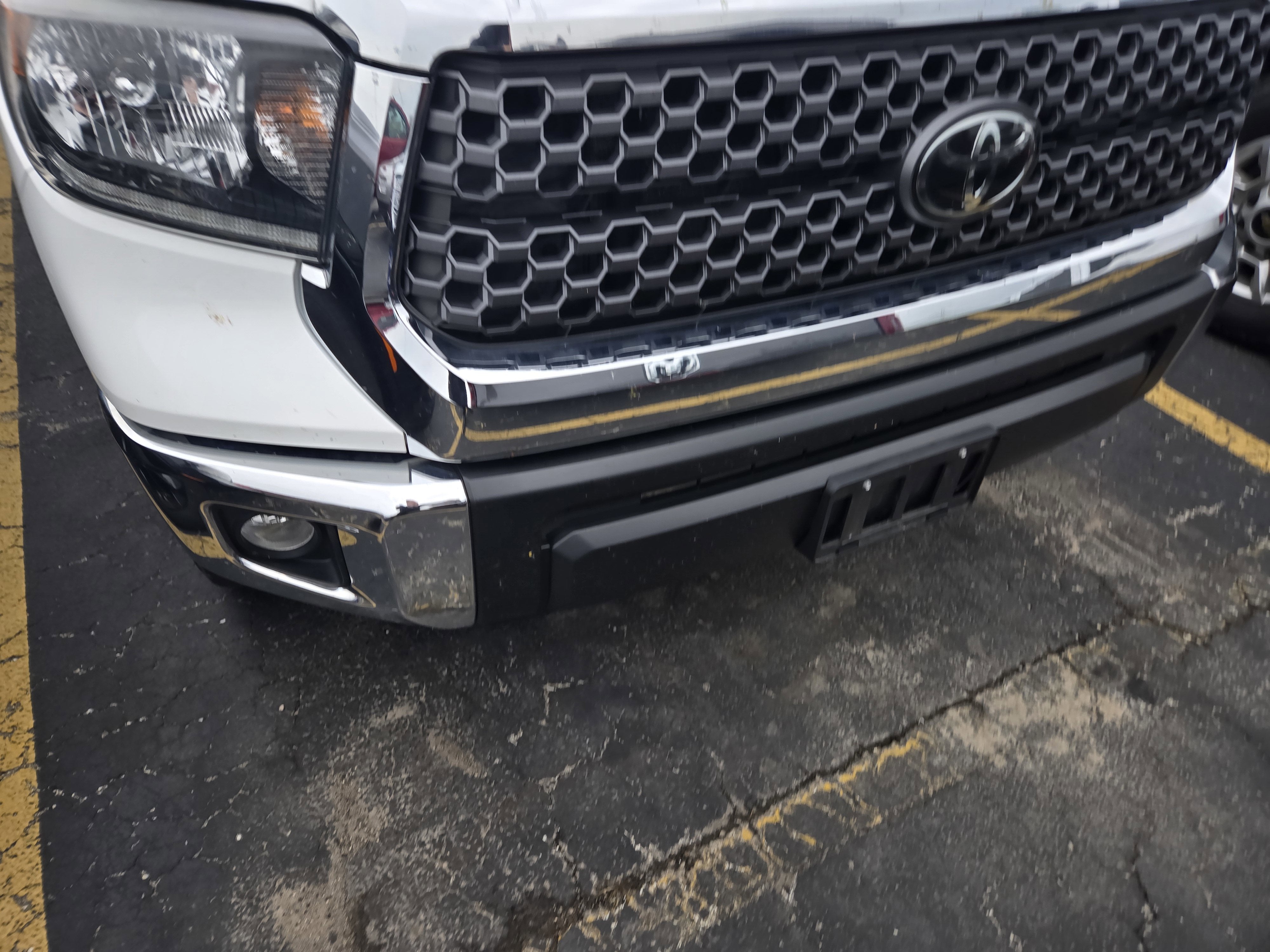 2019 Toyota Tundra SR5 5.7L V8