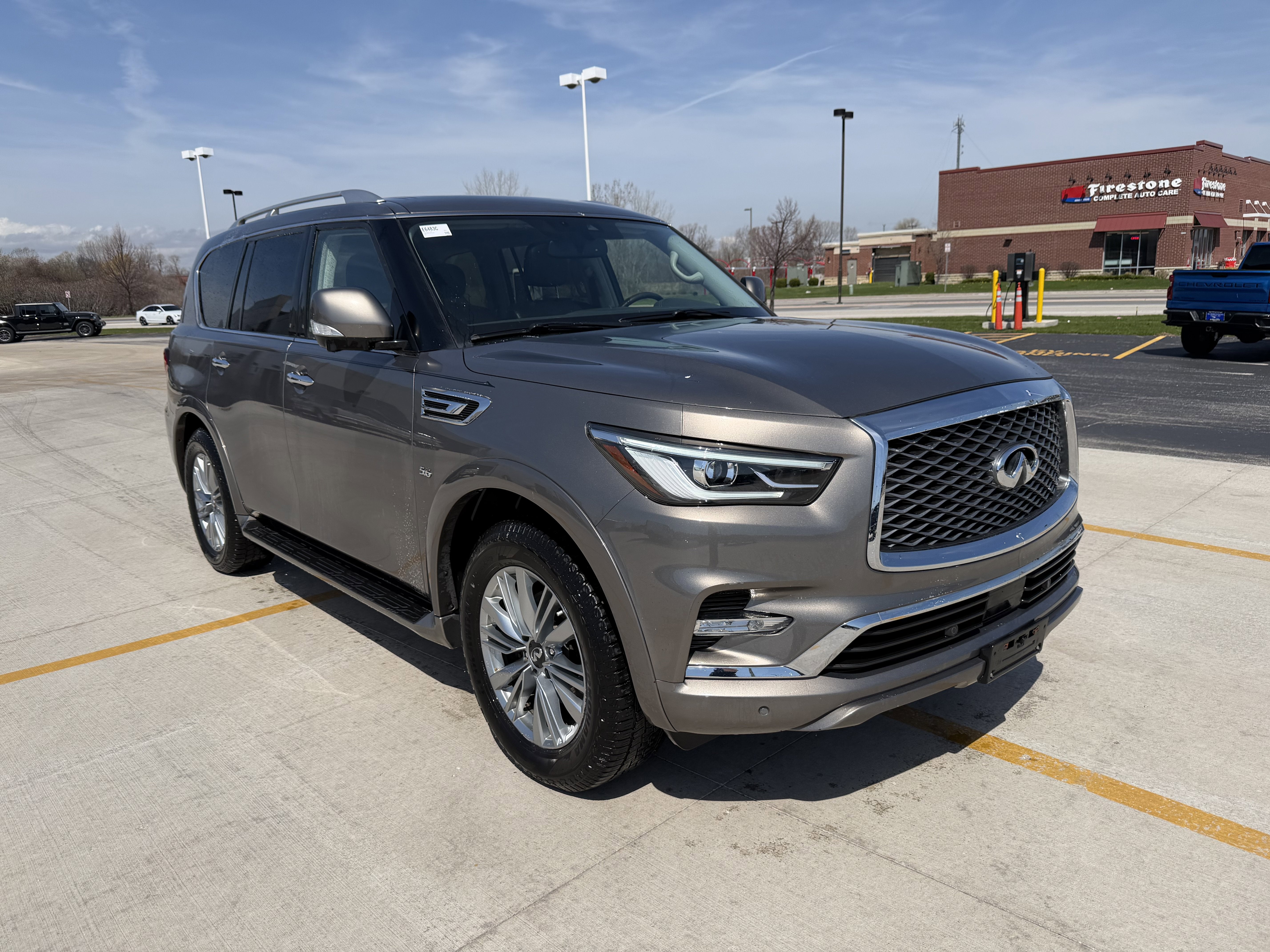 2019 INFINITI QX80 LUXE