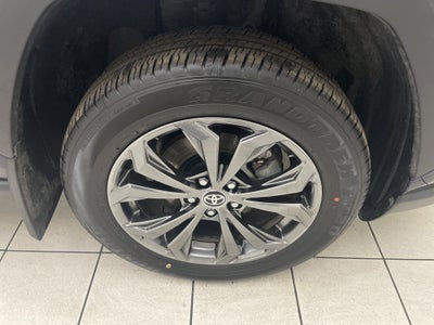 2023 Toyota RAV4 Hybrid XLE Premium