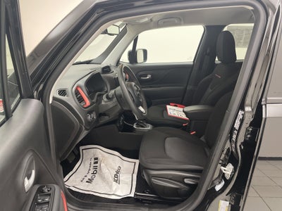 2023 Jeep Renegade Trailhawk 4x4