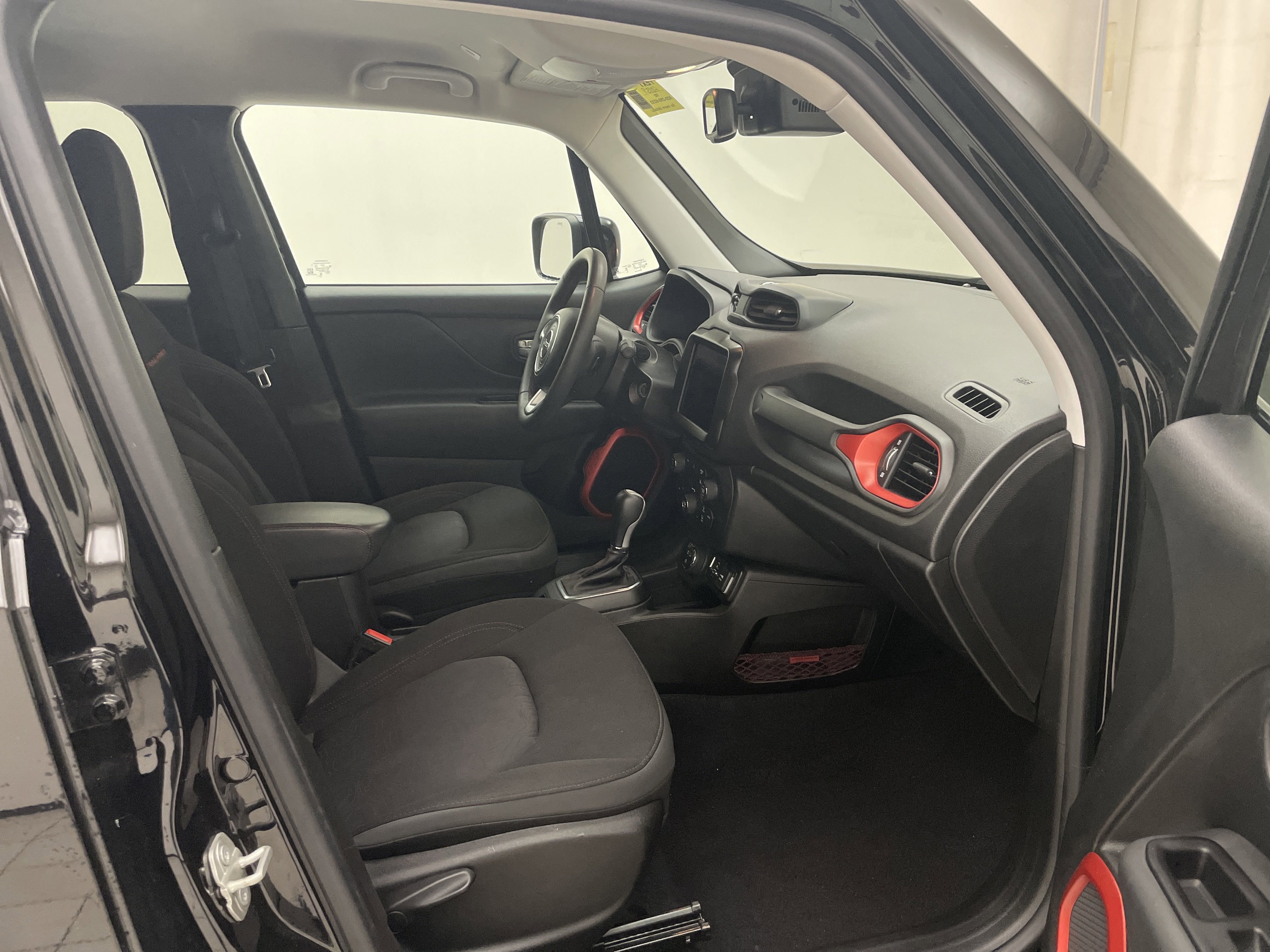 2023 Jeep Renegade Trailhawk 4x4